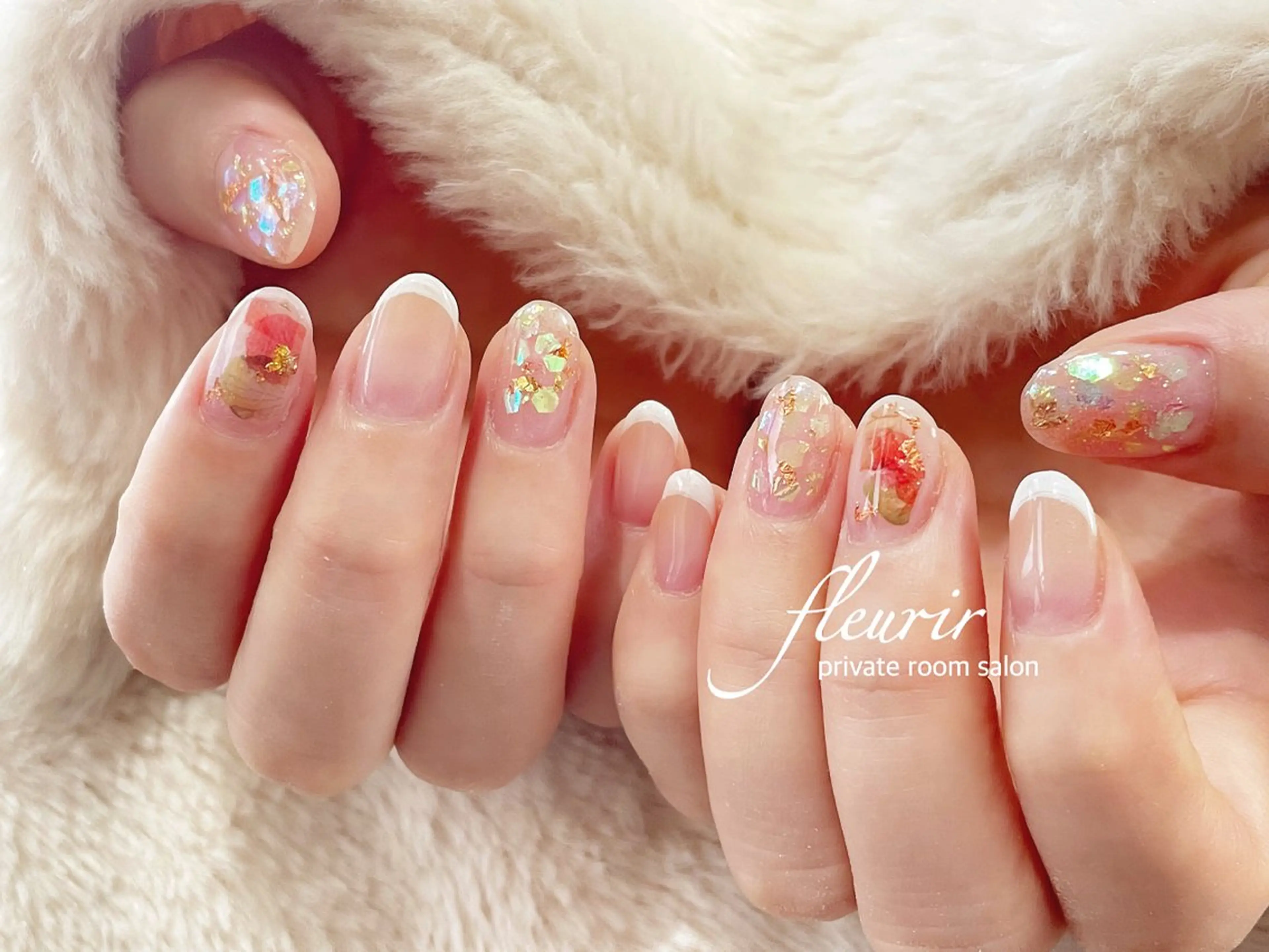 ネイル フレンチネイル グラデーション ホログラムネイル シンプルネイル フルリール 【プライベートサロンのネイルデザイン