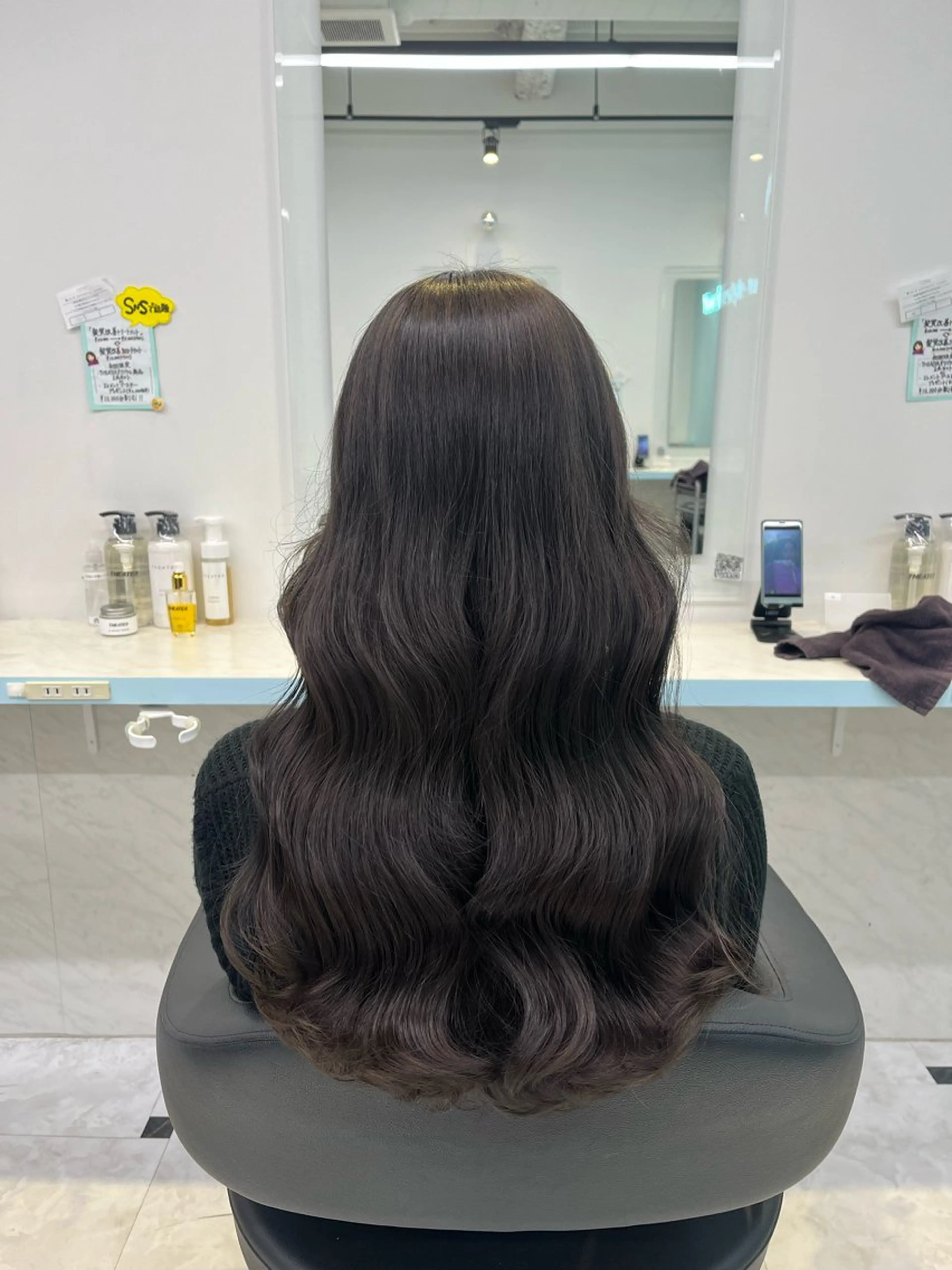 ロング カラー ヘアカラー ブリーチカラー 🩵MIZUKIのヘアスタイル