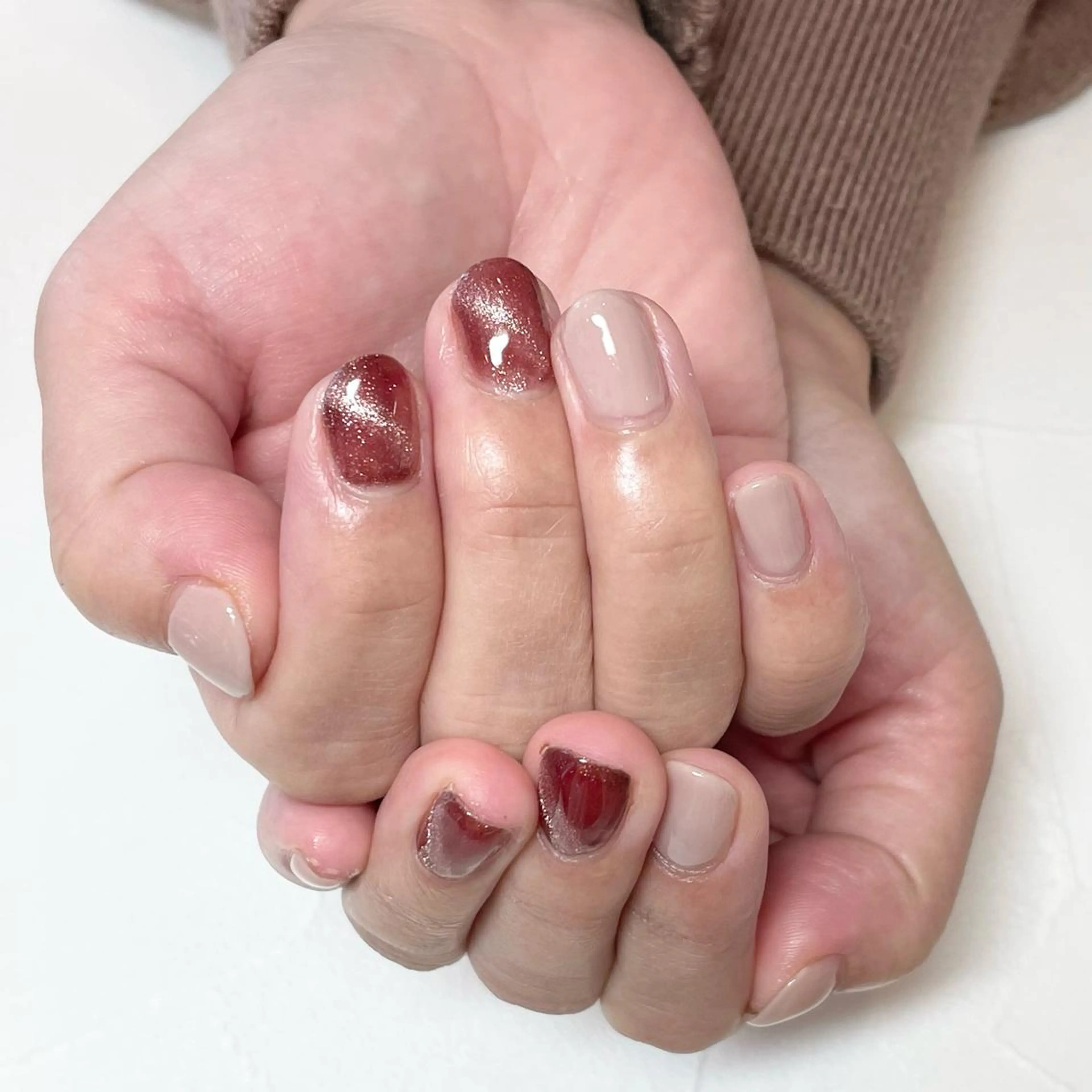 ネイル マグネットネイル ワンカラーネイル CHOUETTE所属・CHOUETTE Shioriのネイルデザイン