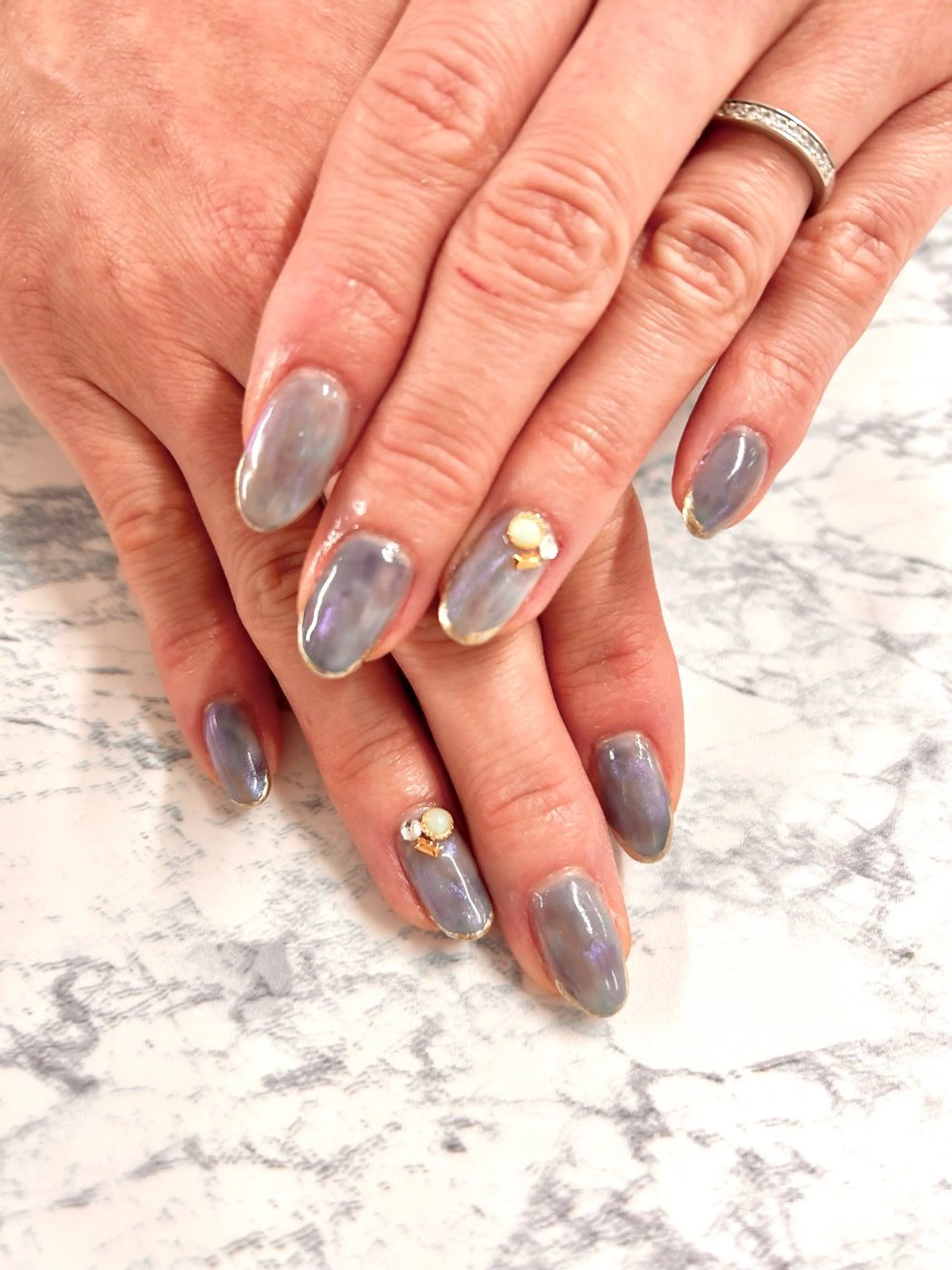 ネイル ニュアンスネイル 杉山 ネイリストのネイルデザイン