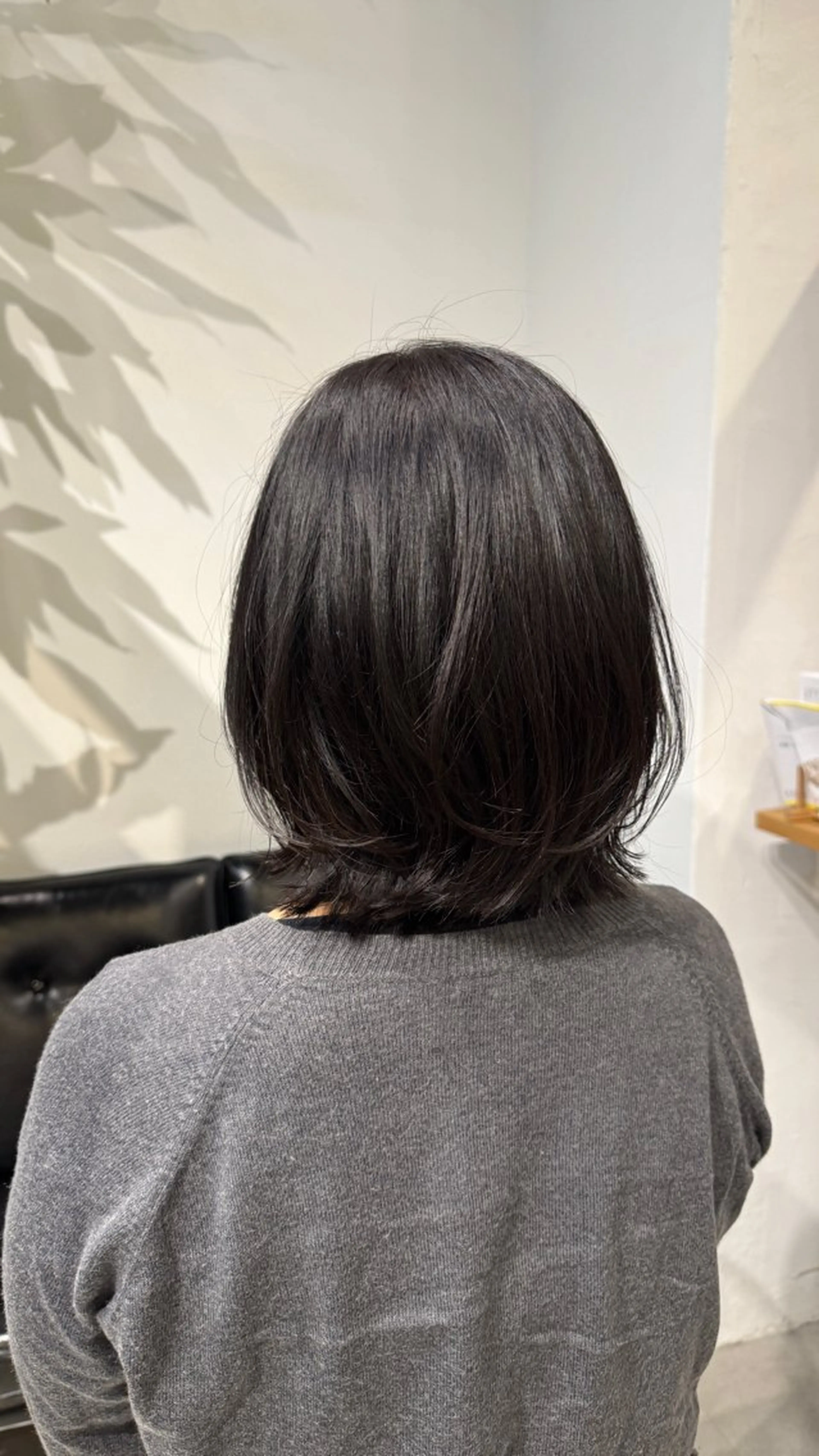 ミディアム 黒岩 珠奈のヘアスタイル