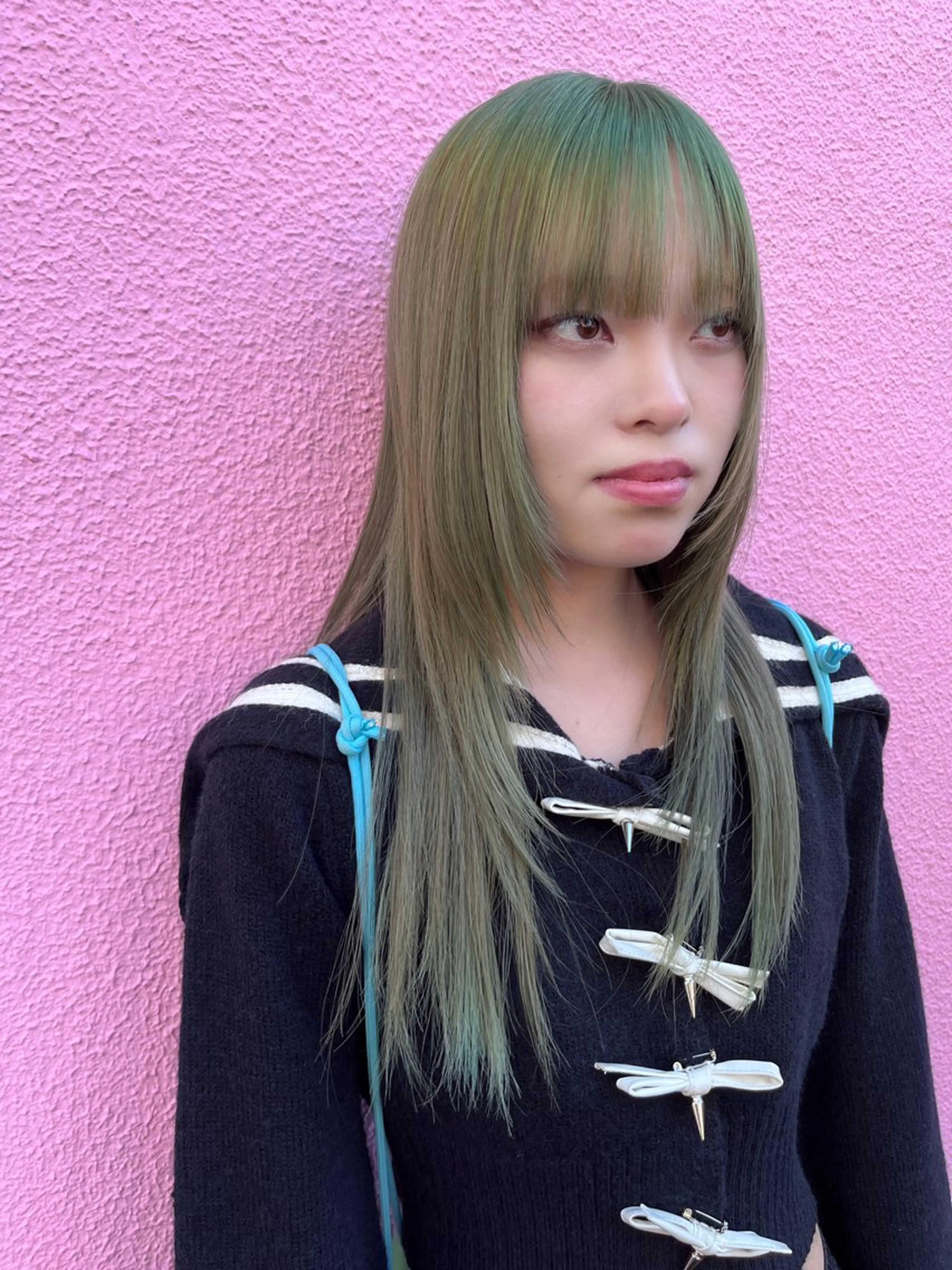 ロング レイヤーカット カット Vicky オリーブ メンズカジュアルのヘアスタイル