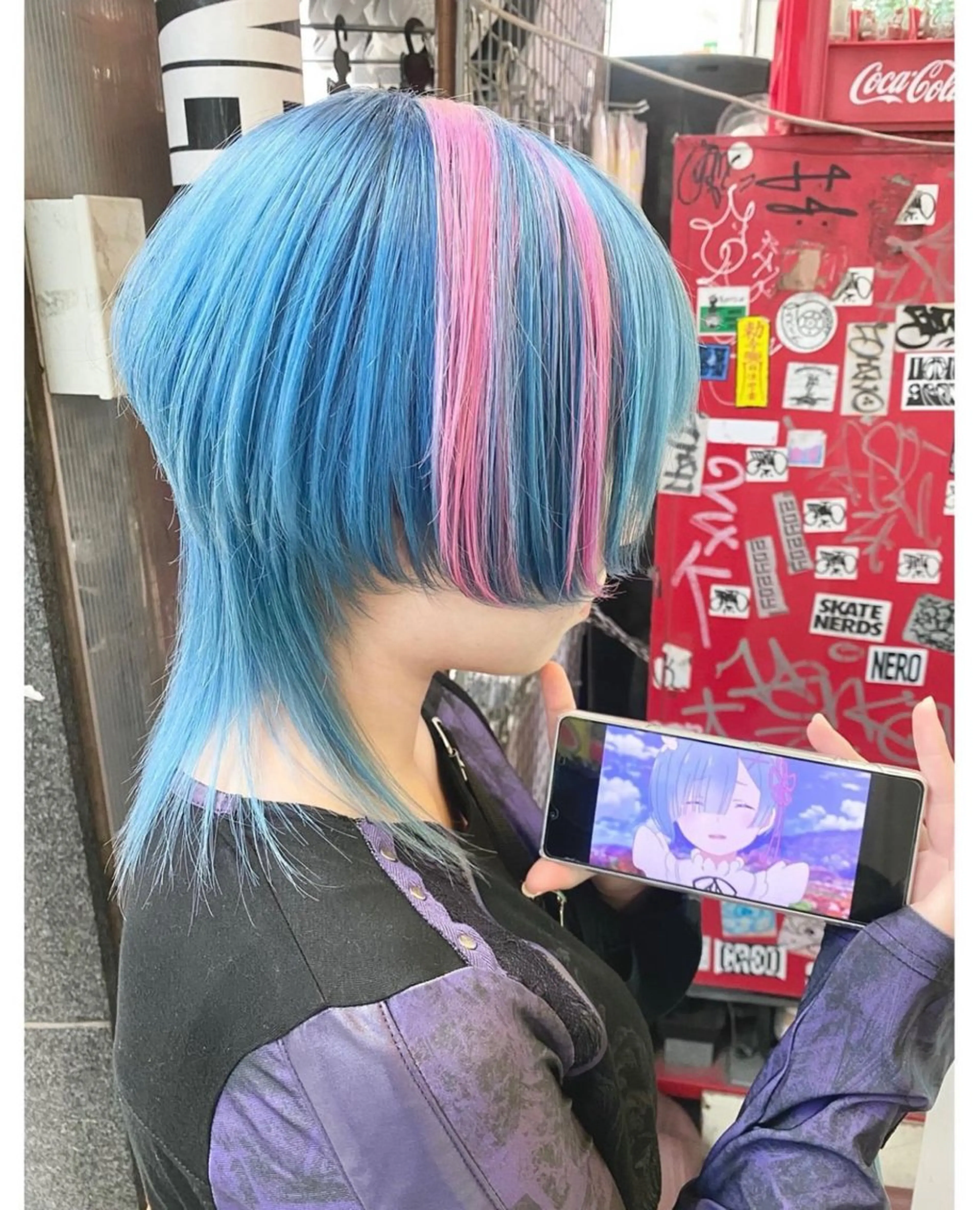 ショート カラー ブリーチ ブルーカラー メッシュ ピンクカラー ヘアカラー GARU-ガル-所属・TSUNO🦖 派手髪/オタク美容師のヘアスタイル