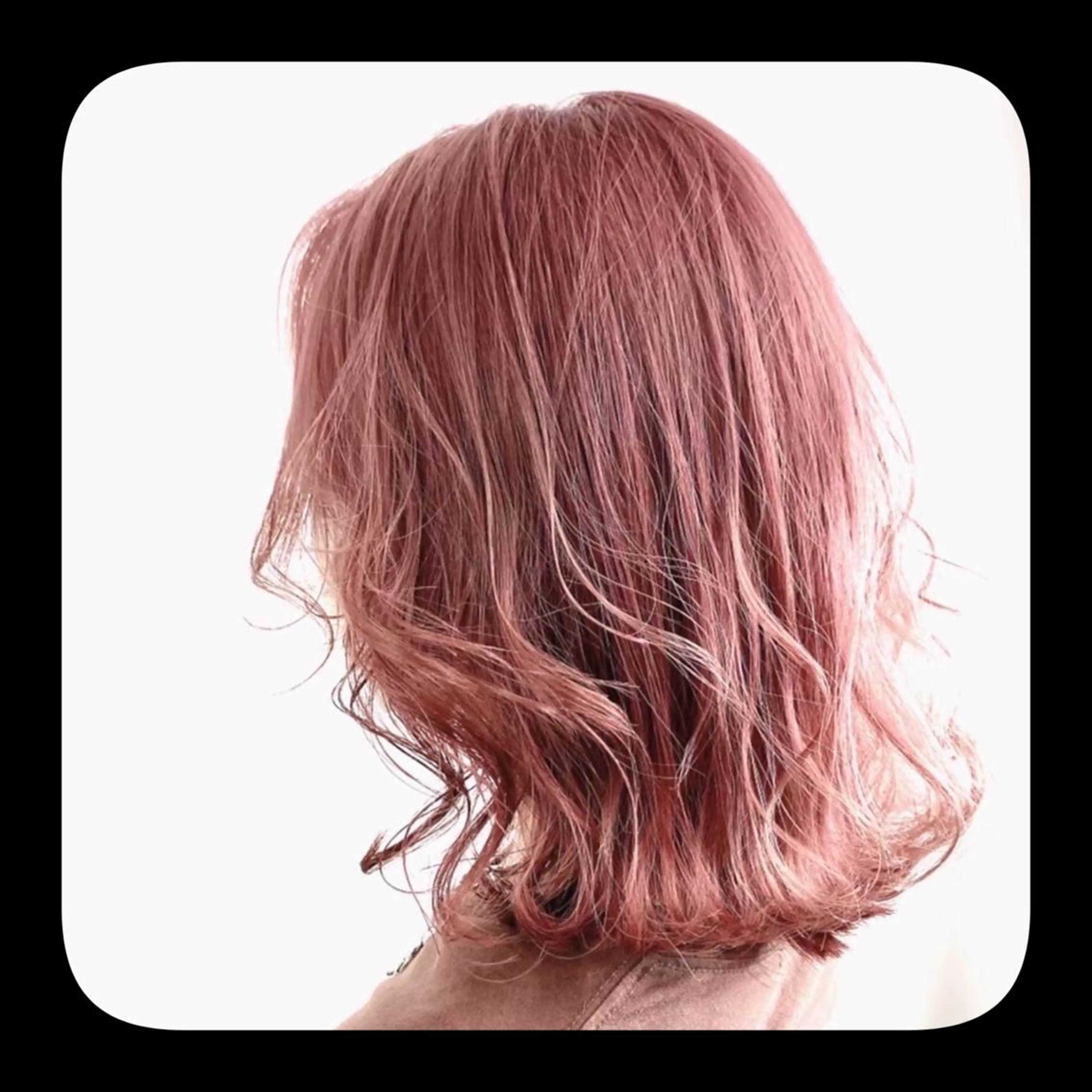 ミディアム カラー ヘアアレンジ 🦄アイリスト💐 小澤　愛蘭の眉毛・アイブロウイメージ