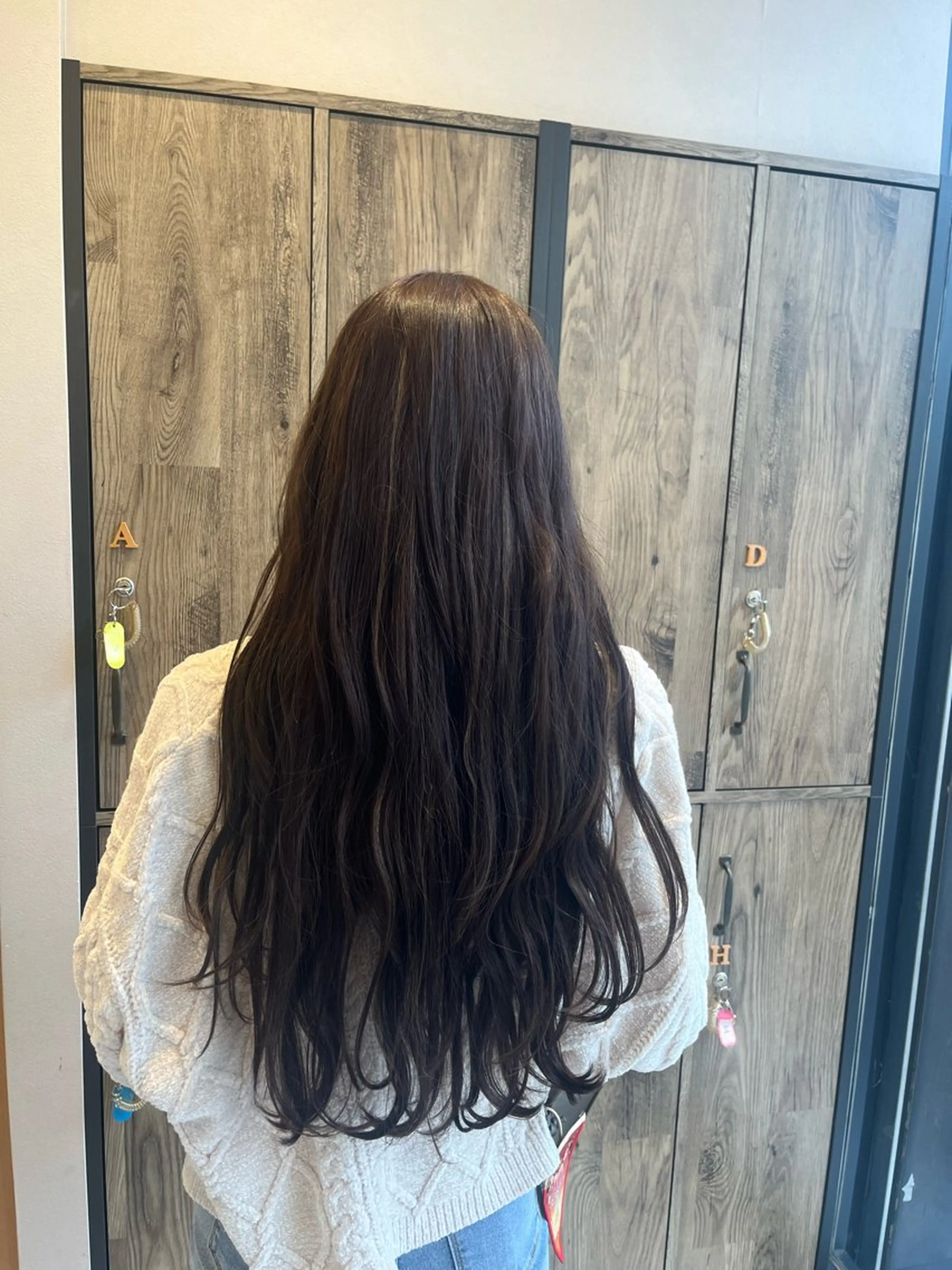 ロング カラー COCOA Glow所属・🤍みう‎🤍￥ 3,300 〜のヘアスタイル