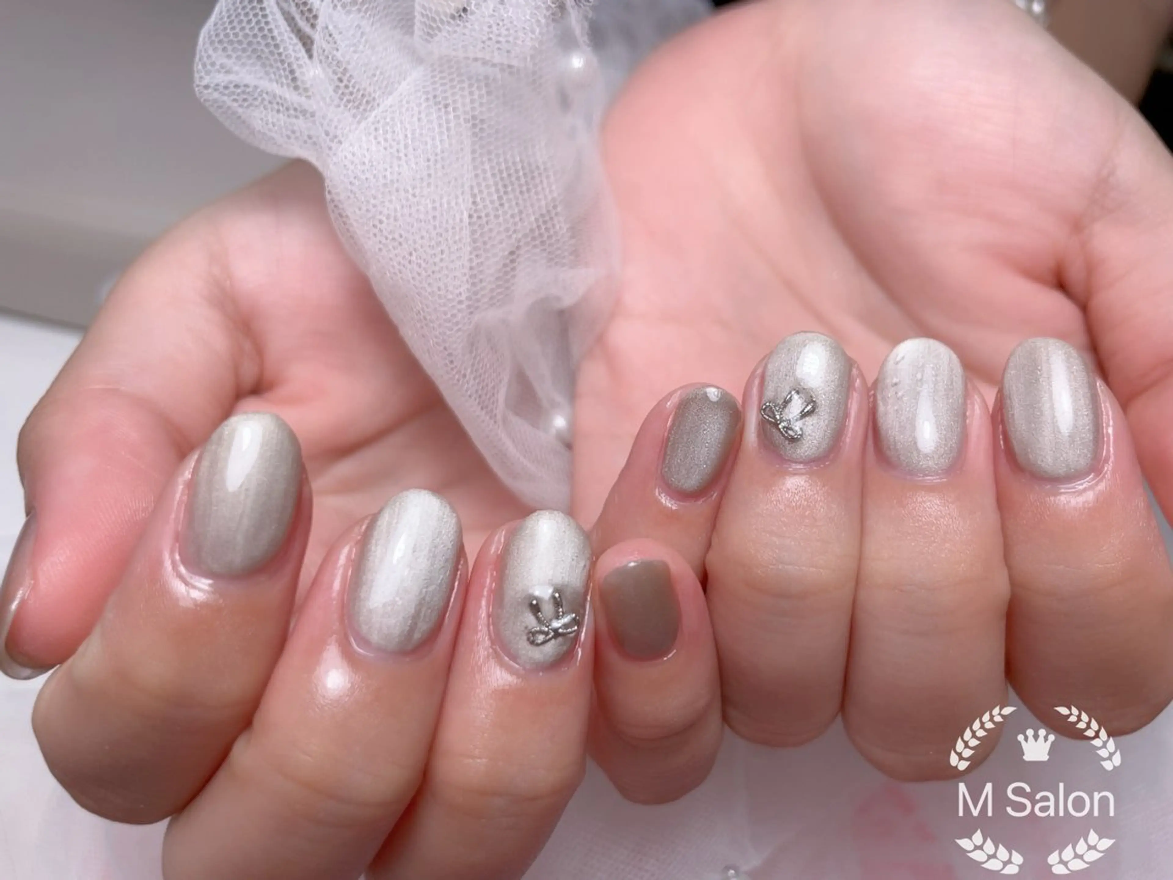 ネイル ブルー チークネイル フレンチネイル ガーリー ハート ハンドネイル Mnail _KKのネイルデザイン