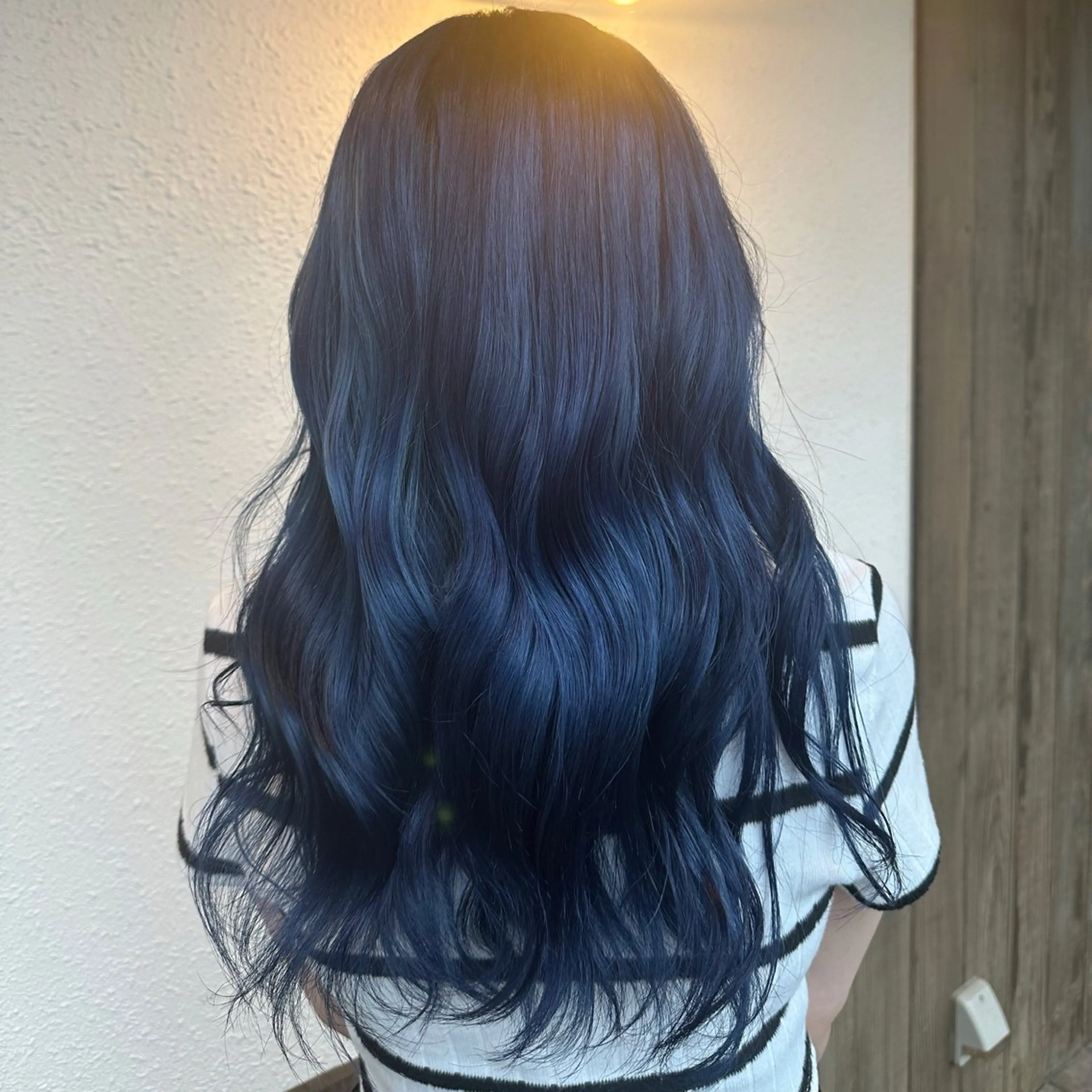 ロング カラー ブルーカラー 高橋 那美のヘアスタイル