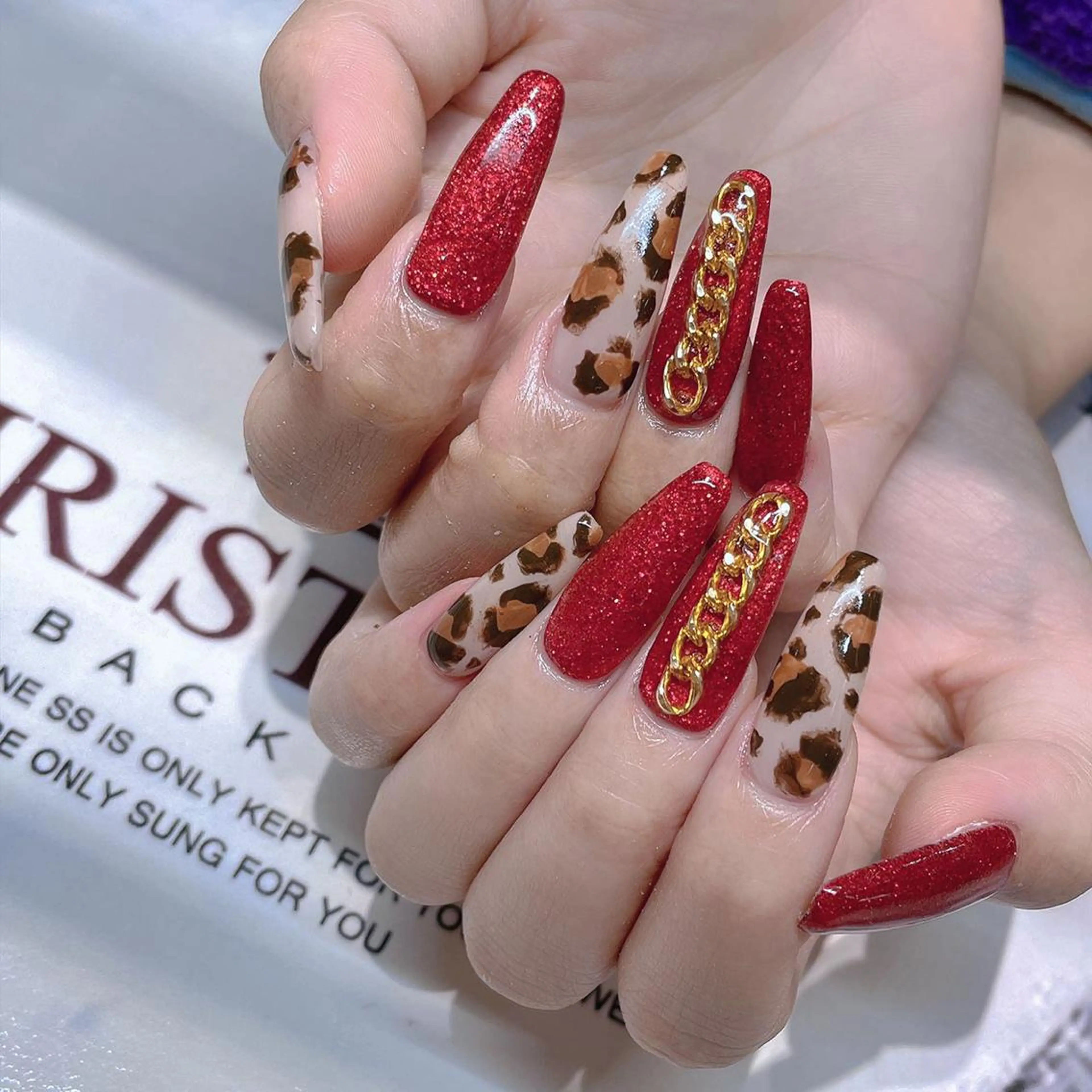 ネイル 美爪パラジェル導入店 Sunnilyのネイルデザイン