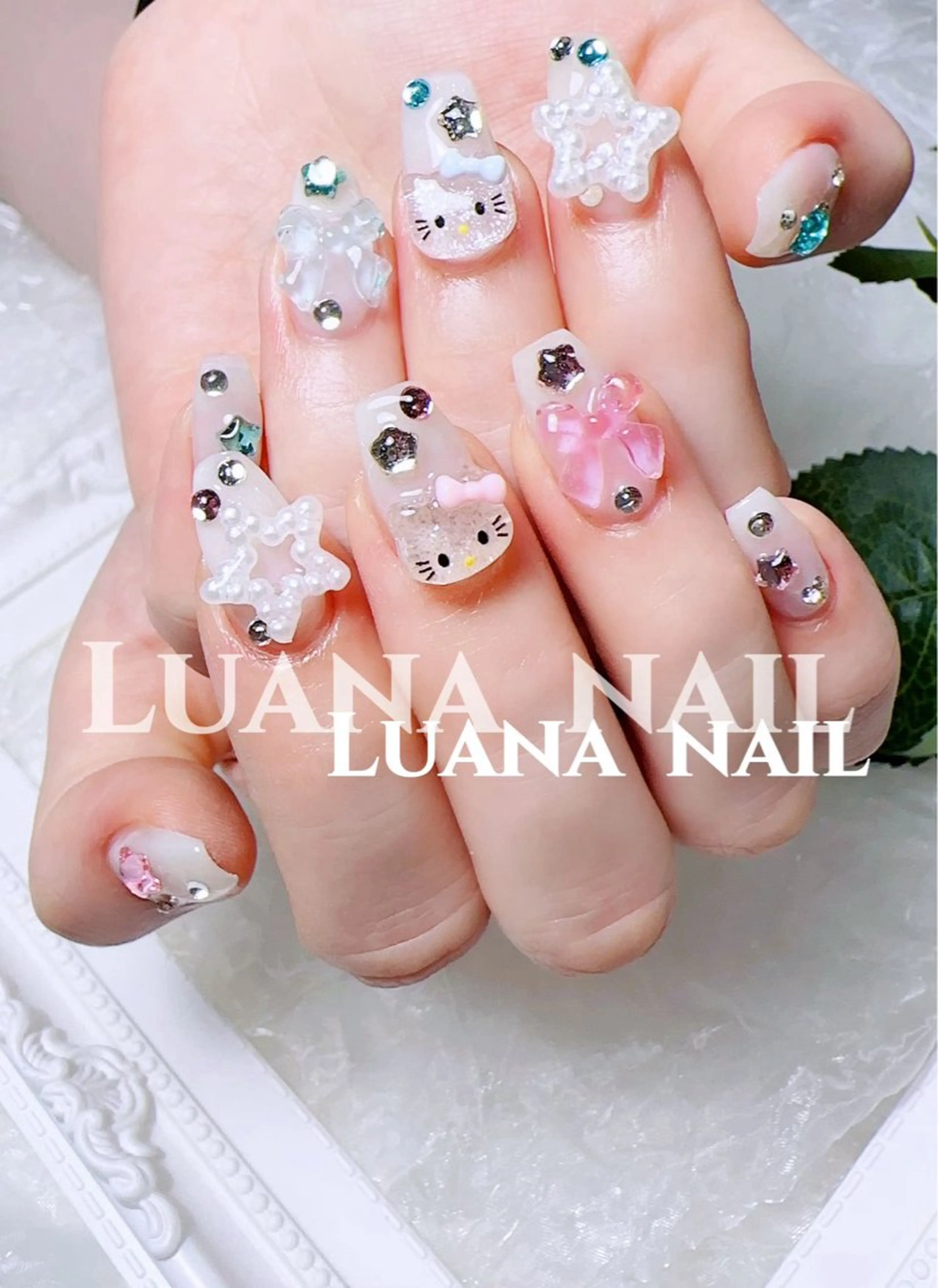 ネイル ハンドネイル Luana nail  salon所属・ルアナ ネイルサロンのネイルデザイン