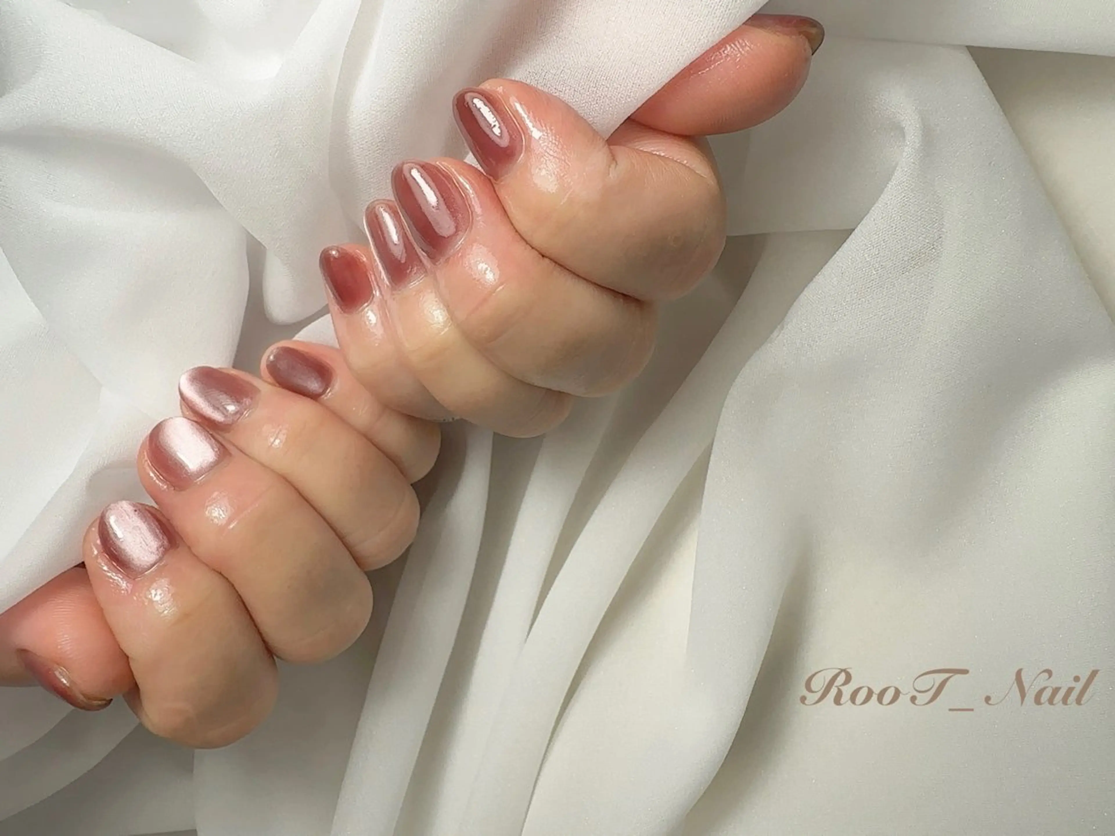 ネイル マグネットネイル ハンドネイル RooT Nailのネイルデザイン