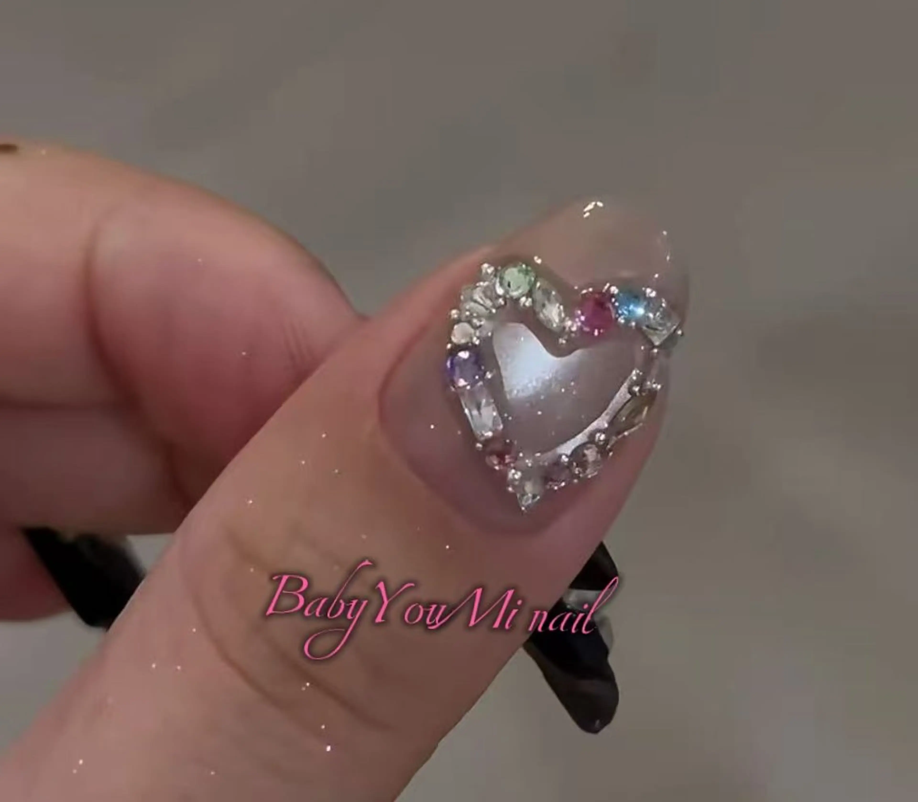 ネイル オーロラネイル フラワーネイル フットネイル フレンチネイル ジェルネイル ハンドネイル BabyYouMi ねねのネイルデザイン