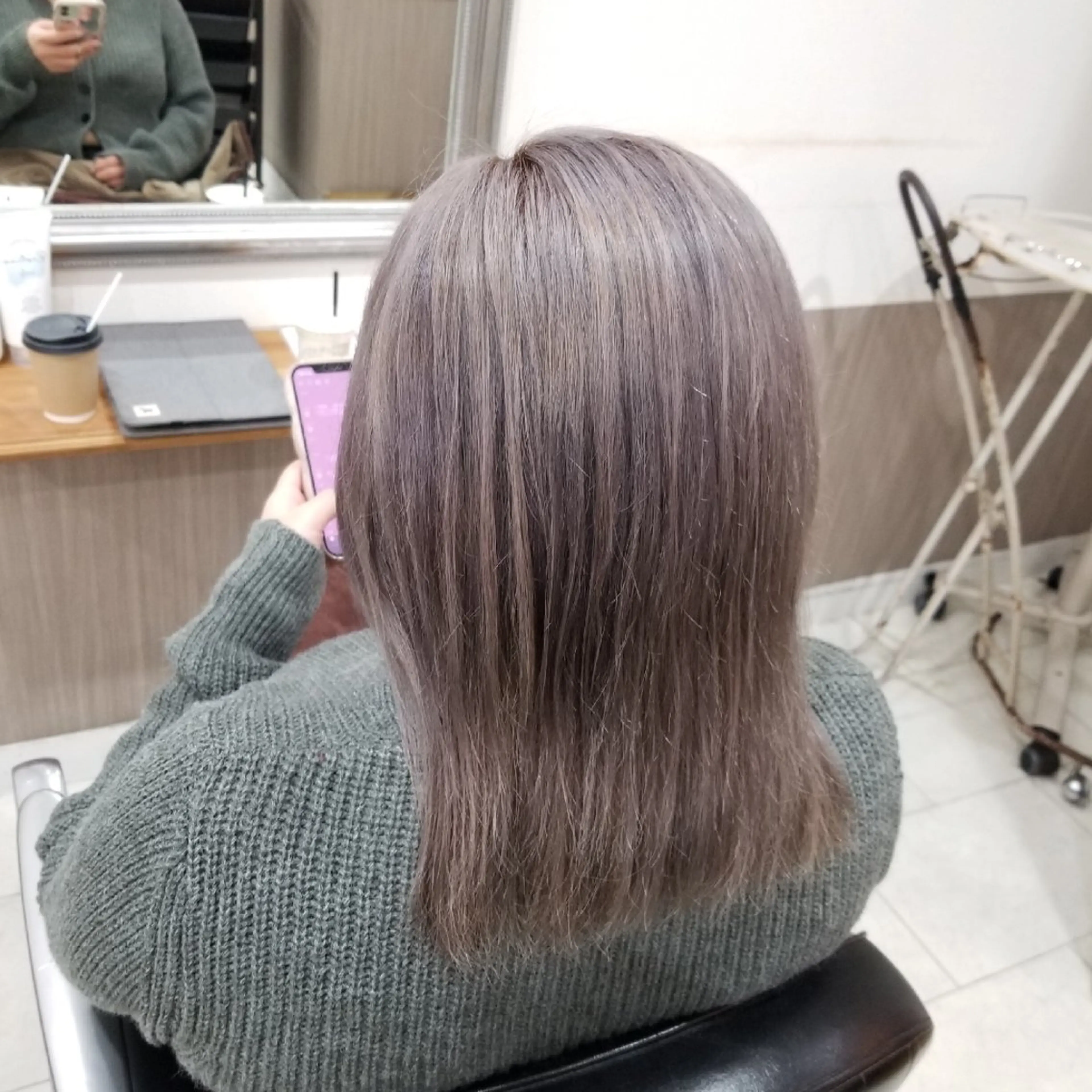 カラー ヘアカラー 暖色🍎透明感カラー 🩵小林かりんのヘアスタイル