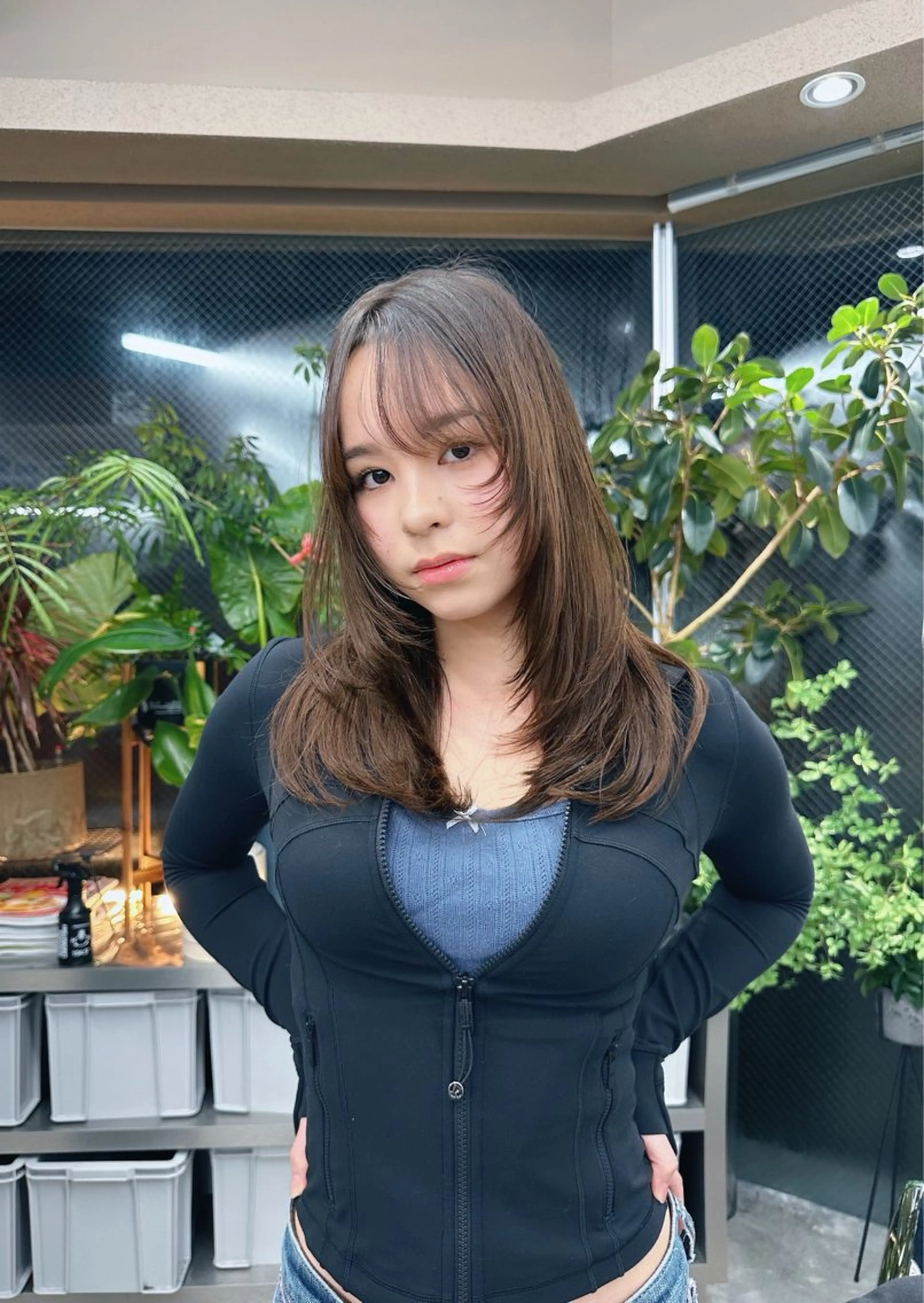 ミディアム 渡辺 良城のヘアスタイル