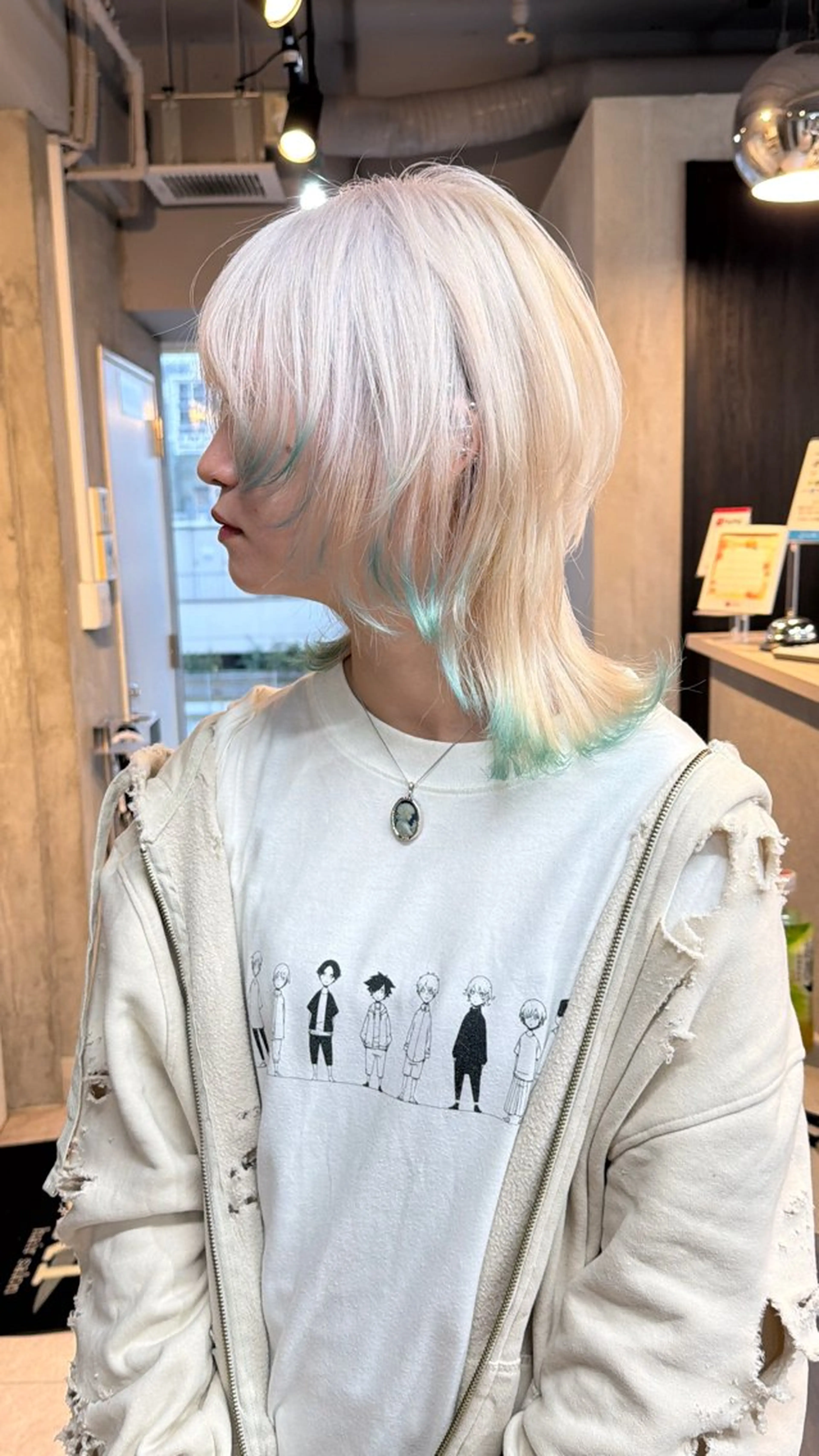 ミディアム カラー ヘアカラー AIRI/難波/ ハイトーン/髪質改善のヘアスタイル