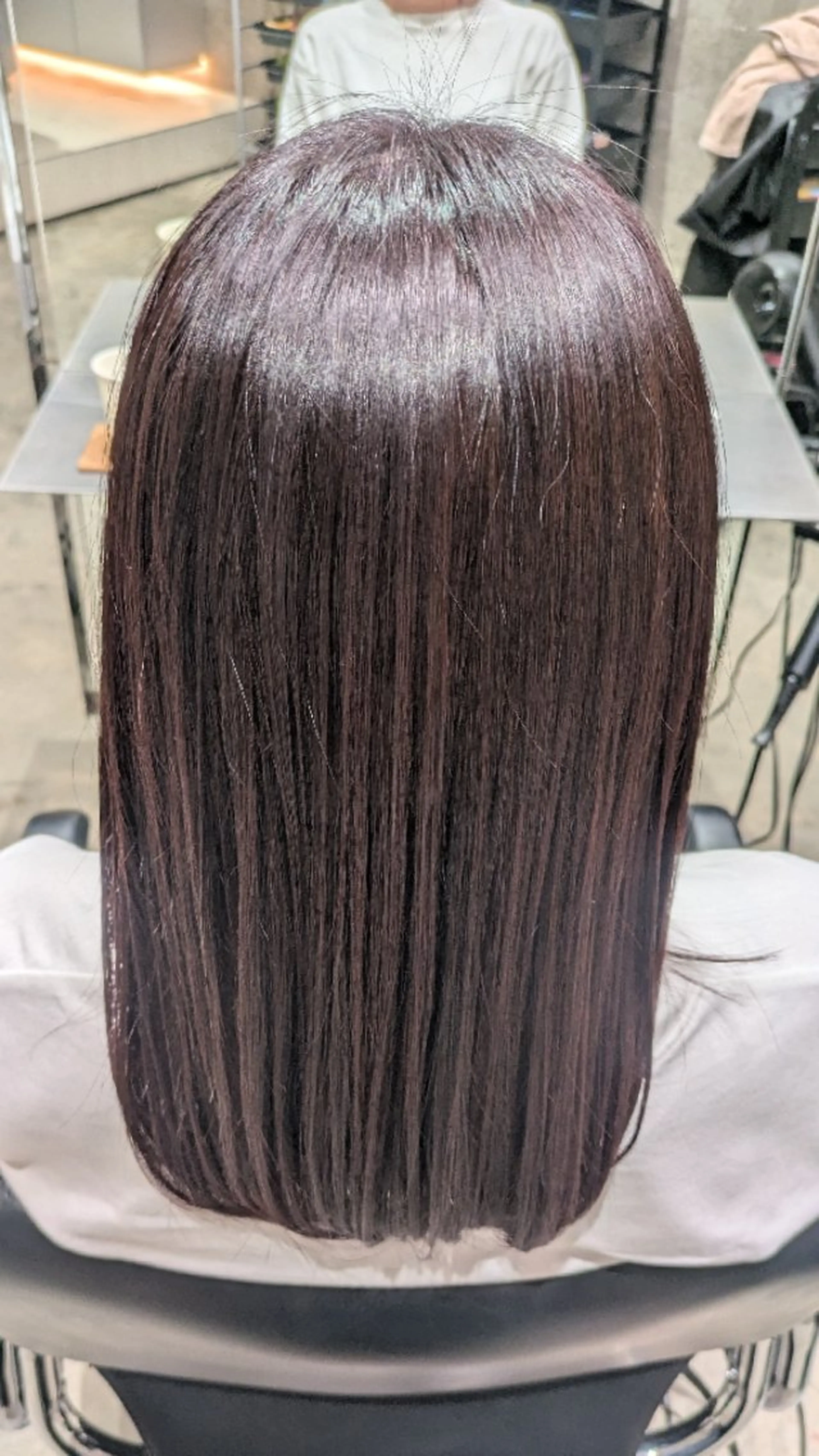 カラー ピンクカラー 縮毛矯正💕艶カラー 金川萌萌のヘアスタイル