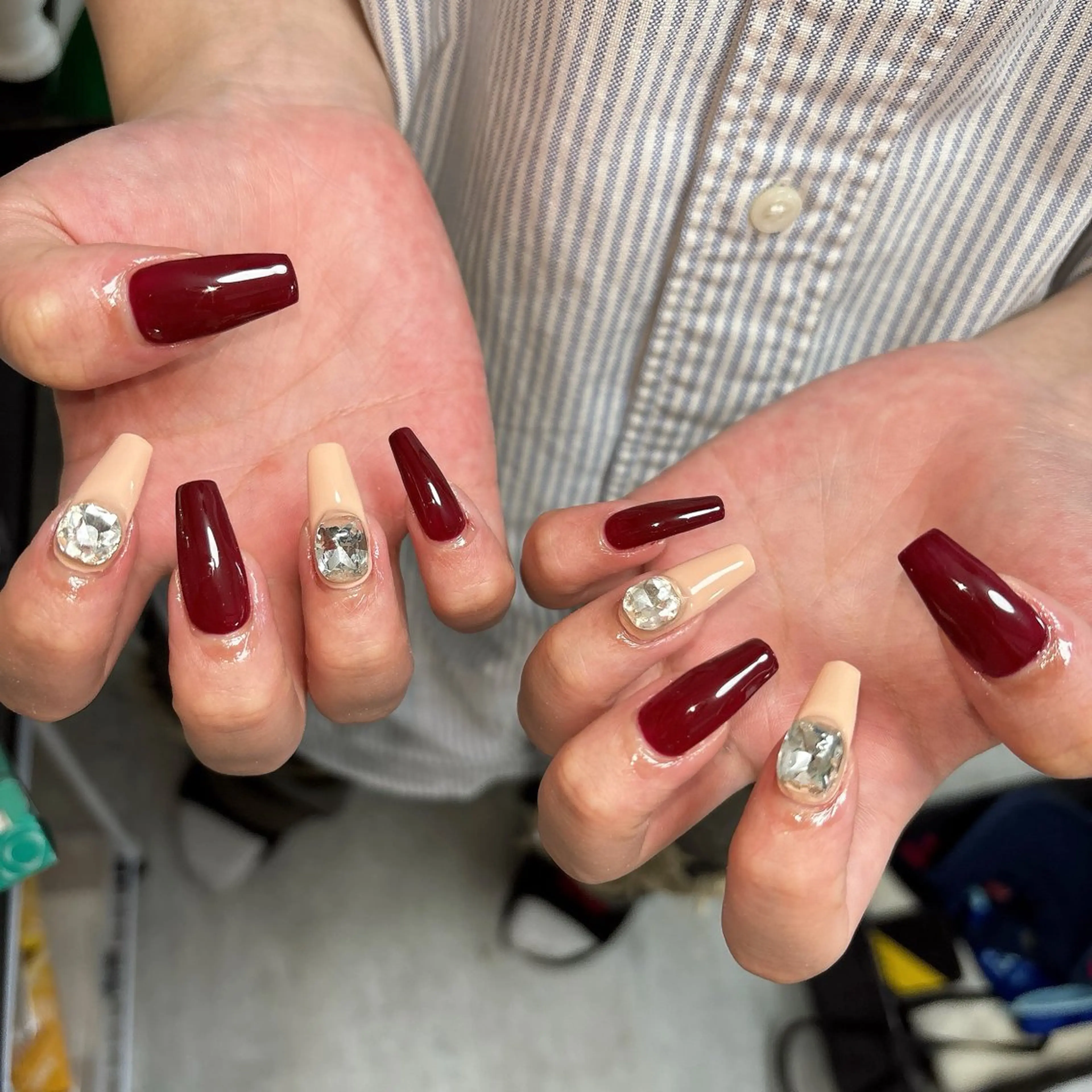 ネイル ハンドネイル shino .のネイルデザイン