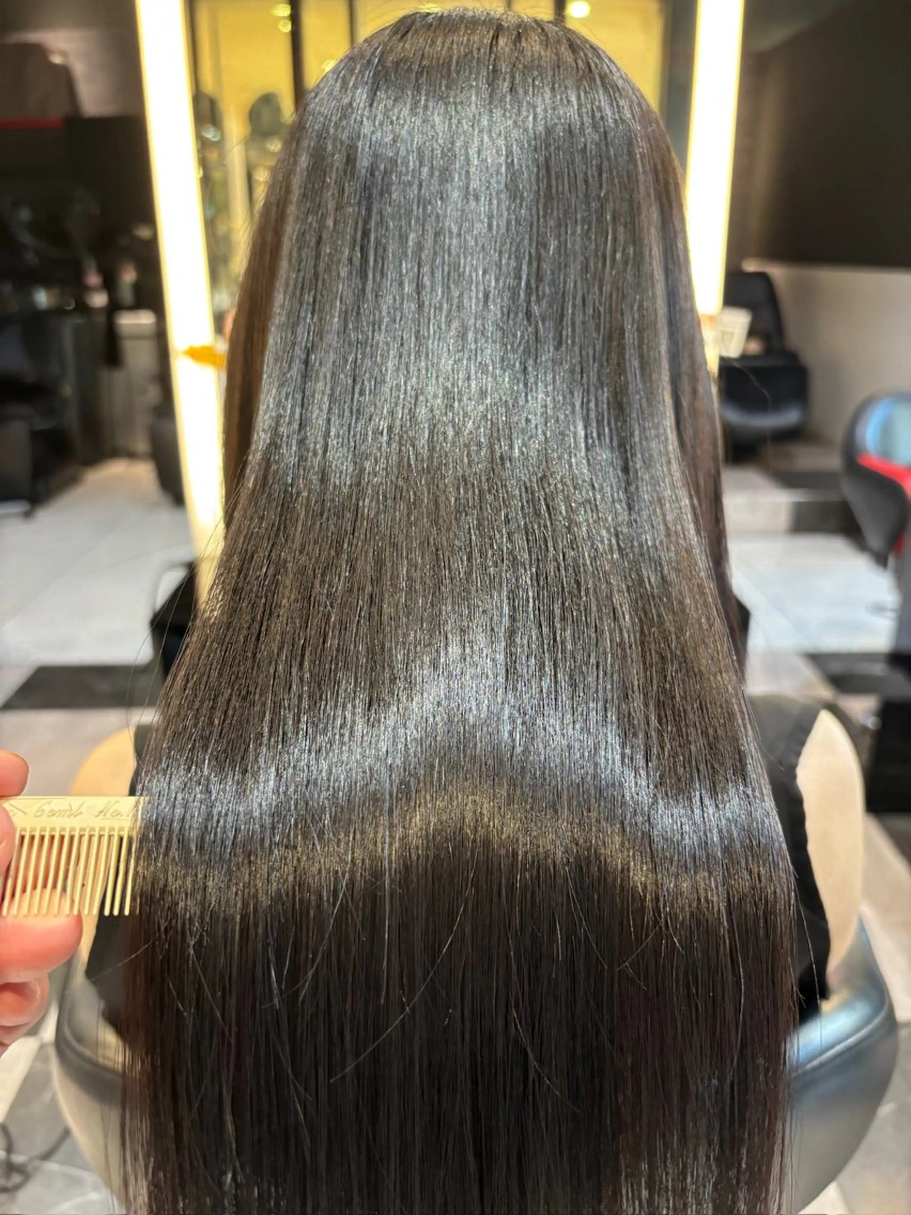 ロング トリートメント ブリーチ/ヘアケア/ 艶髪/イギチハルのヘアスタイル