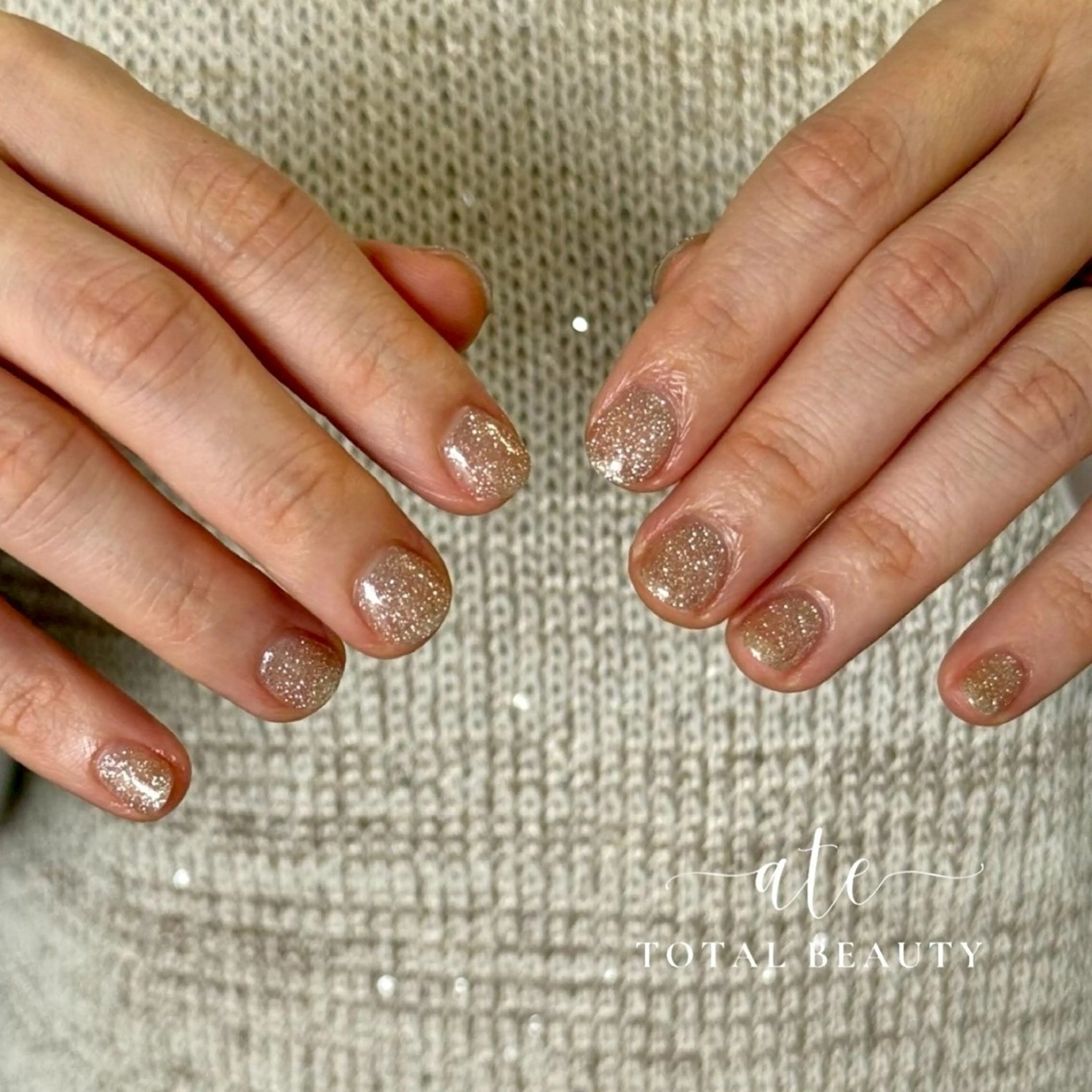 ネイル ハンドネイル Ate total beauty 新都心店所属・ate 新都心店 Arisaのネイルデザイン