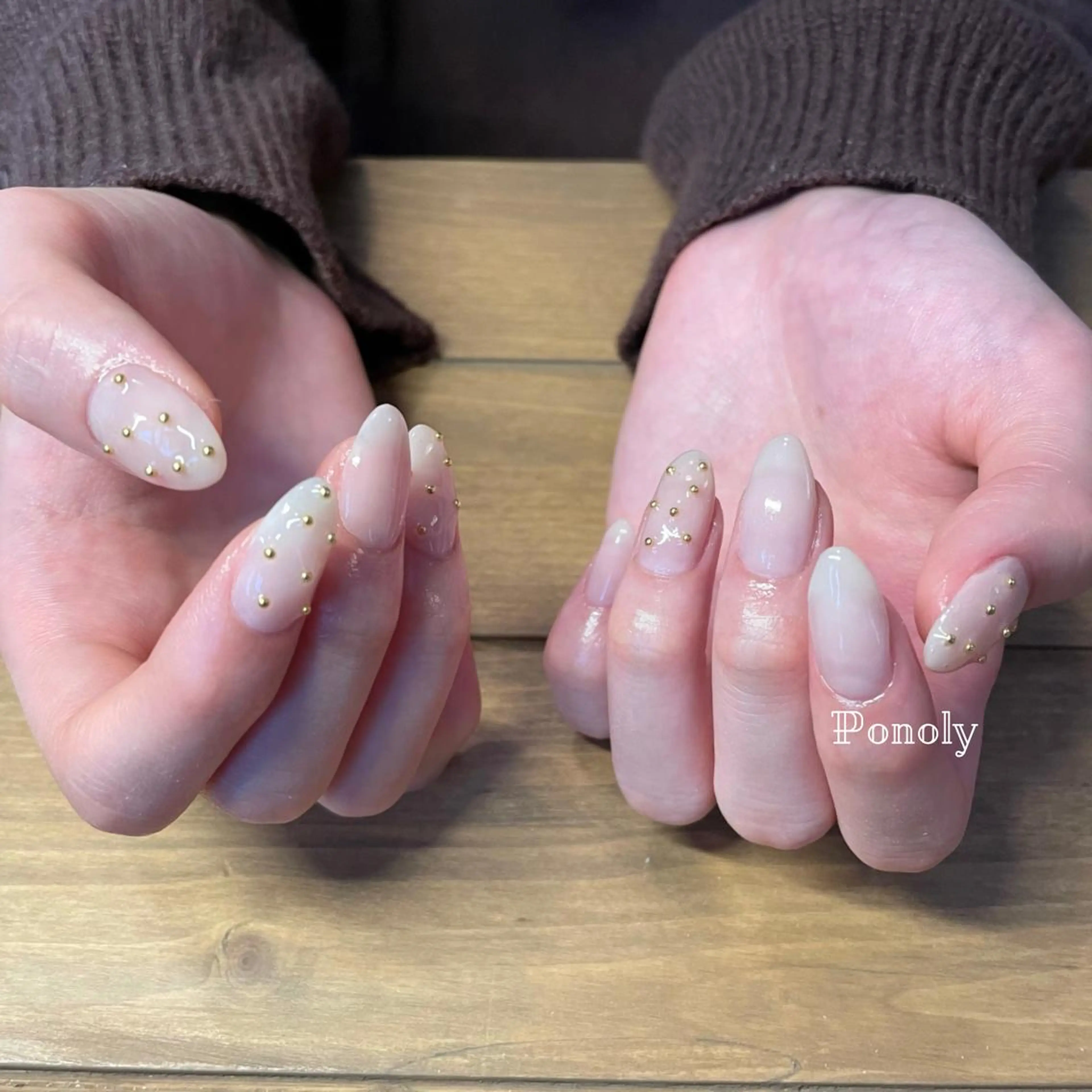 ミディアム ネイル ジェルネイル マグネットネイル ニュアンスネイル ワンカラーネイル パラジェル 10ten所属・10ten Mikiのネイルデザイン