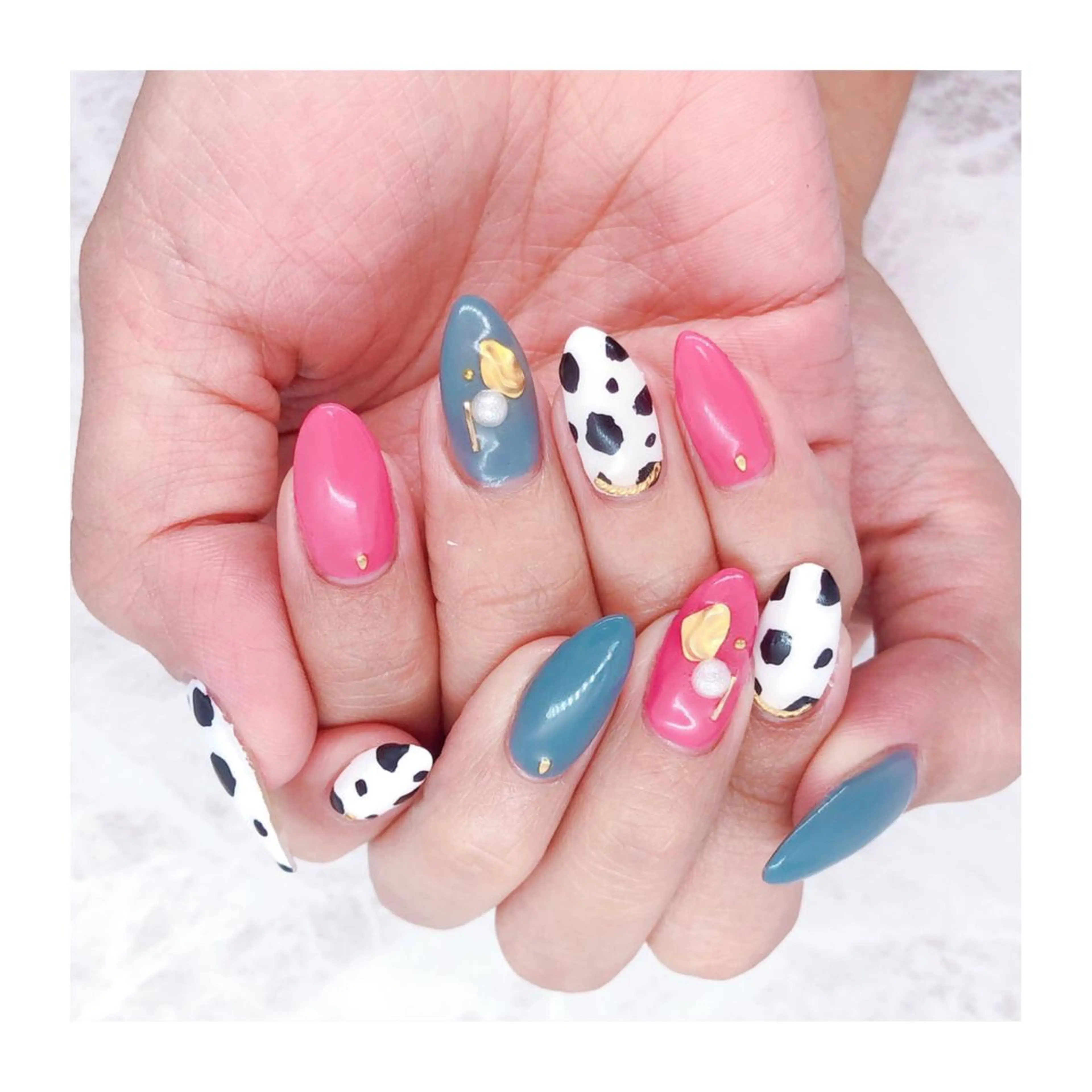 ネイル アニマル柄 ハンドネイル Nailsalon -Aのネイルデザイン