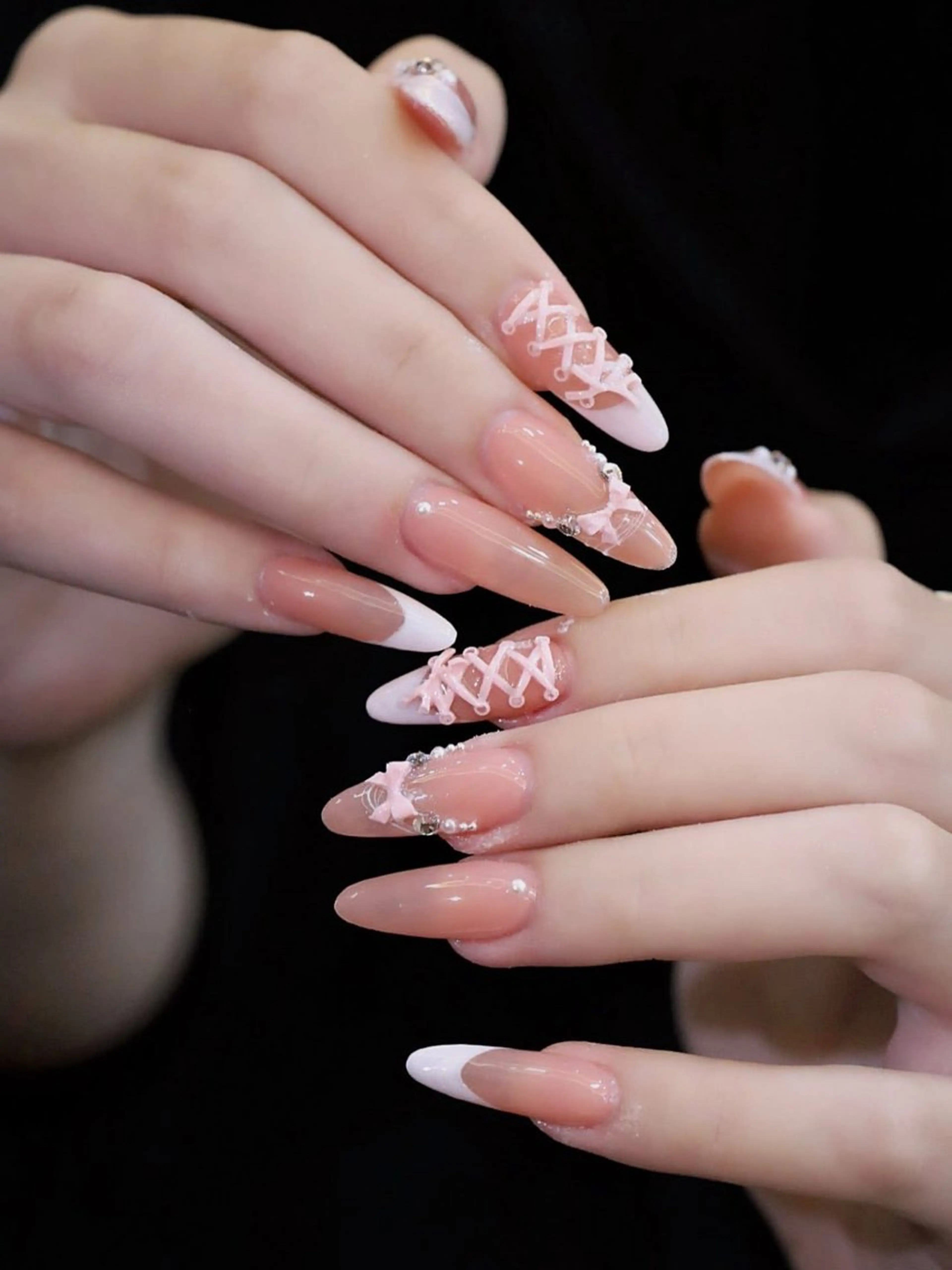 ミディアム ドラ Nailsのネイルデザイン