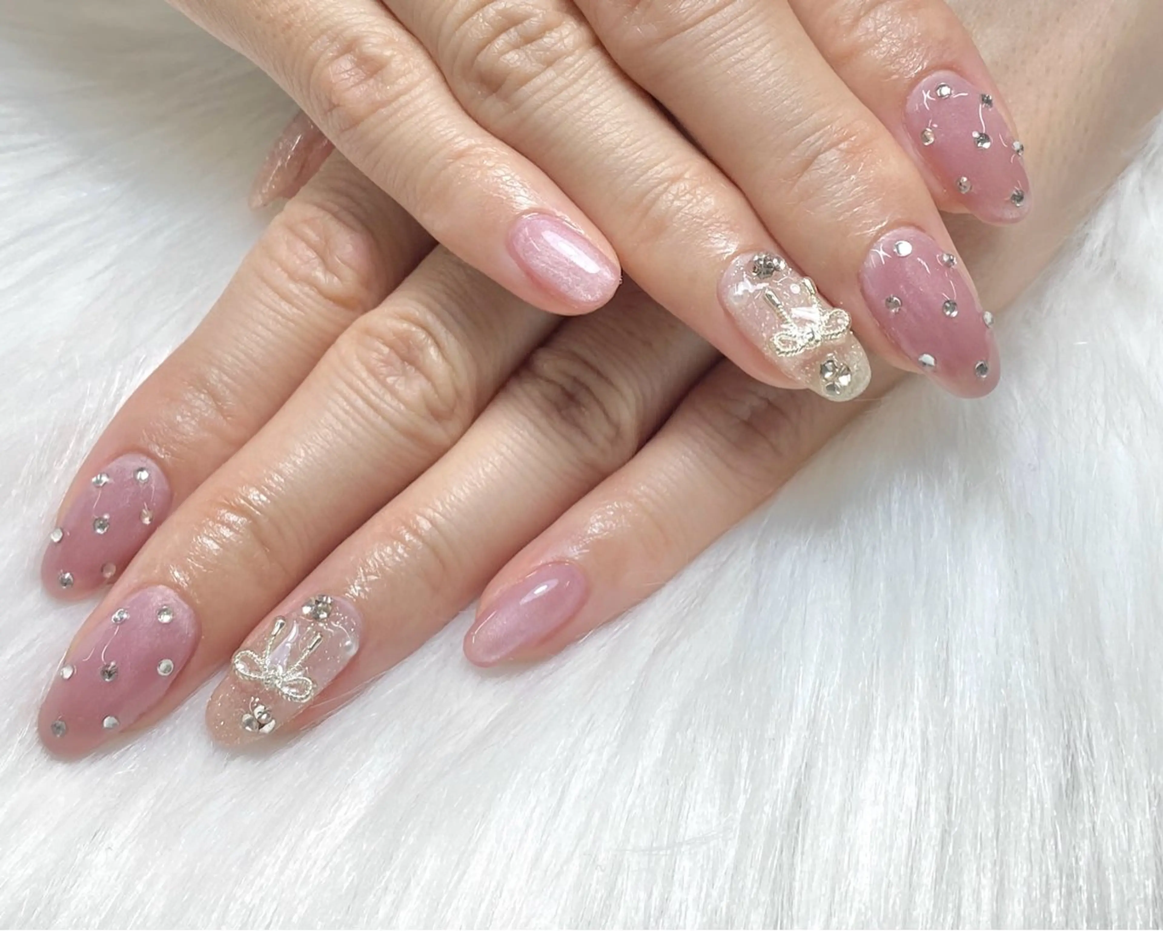 ネイル ハンドネイル MoMo_Nail 🎀✨のネイルデザイン