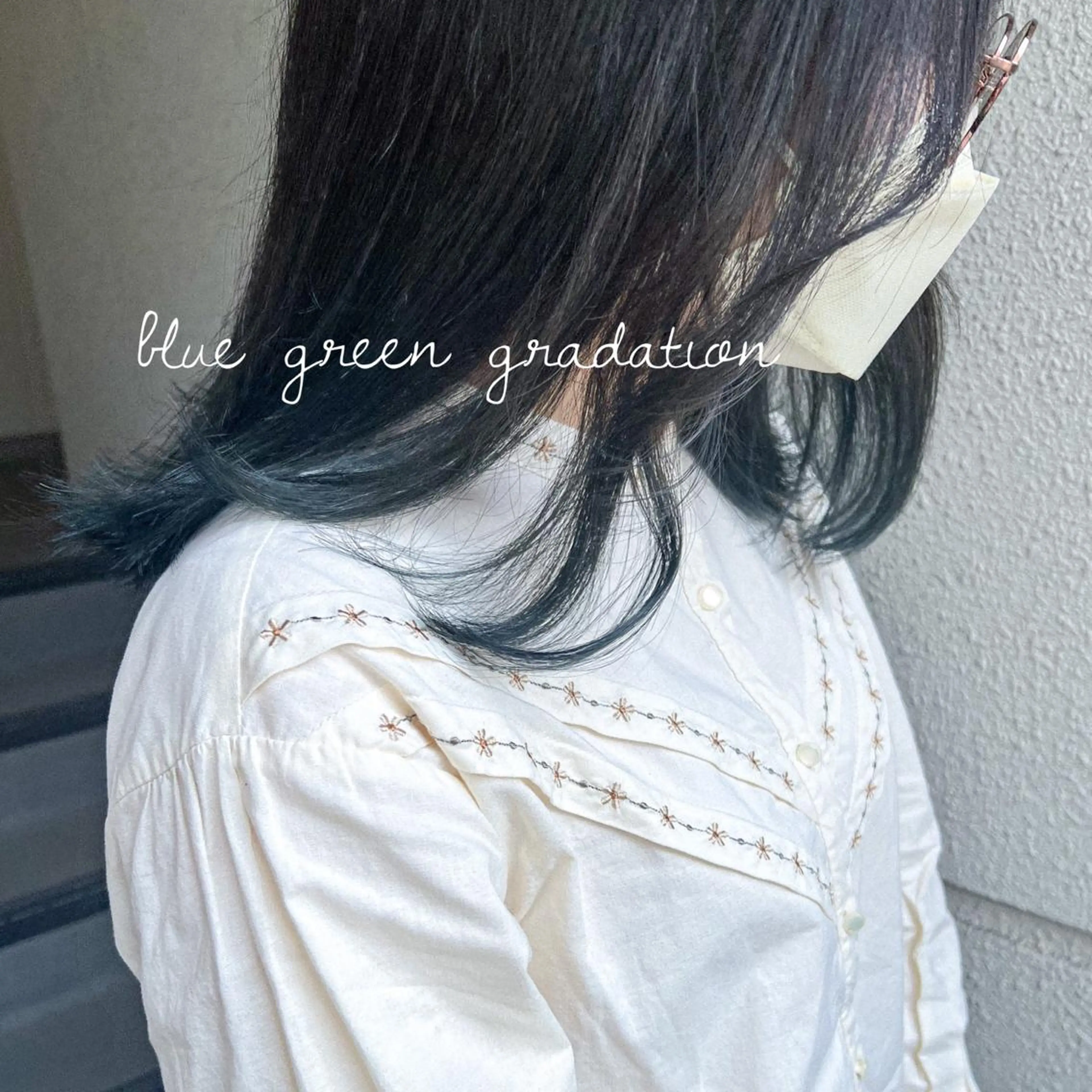 セミロング カラー 透明感カラー グラデーションカラー ヘアカラー カラーパティシエ facce🌼ikoのヘアスタイル