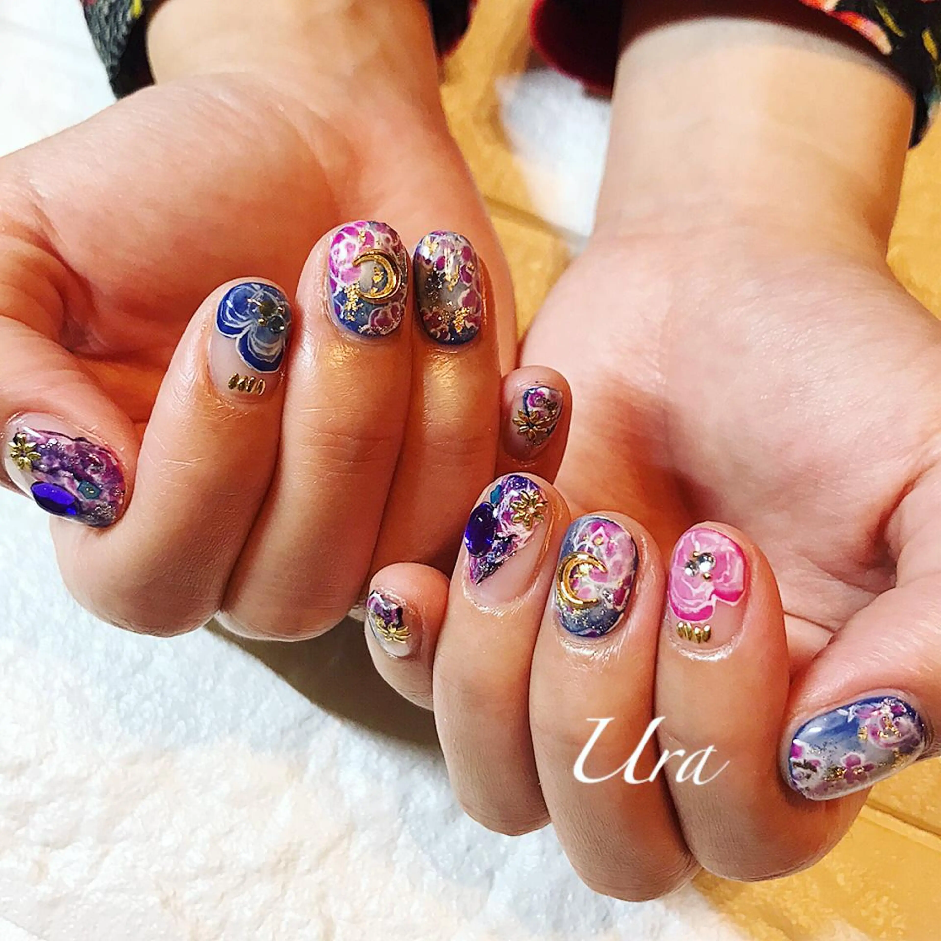 ネイル UrakoNail 《nail》のネイルデザイン