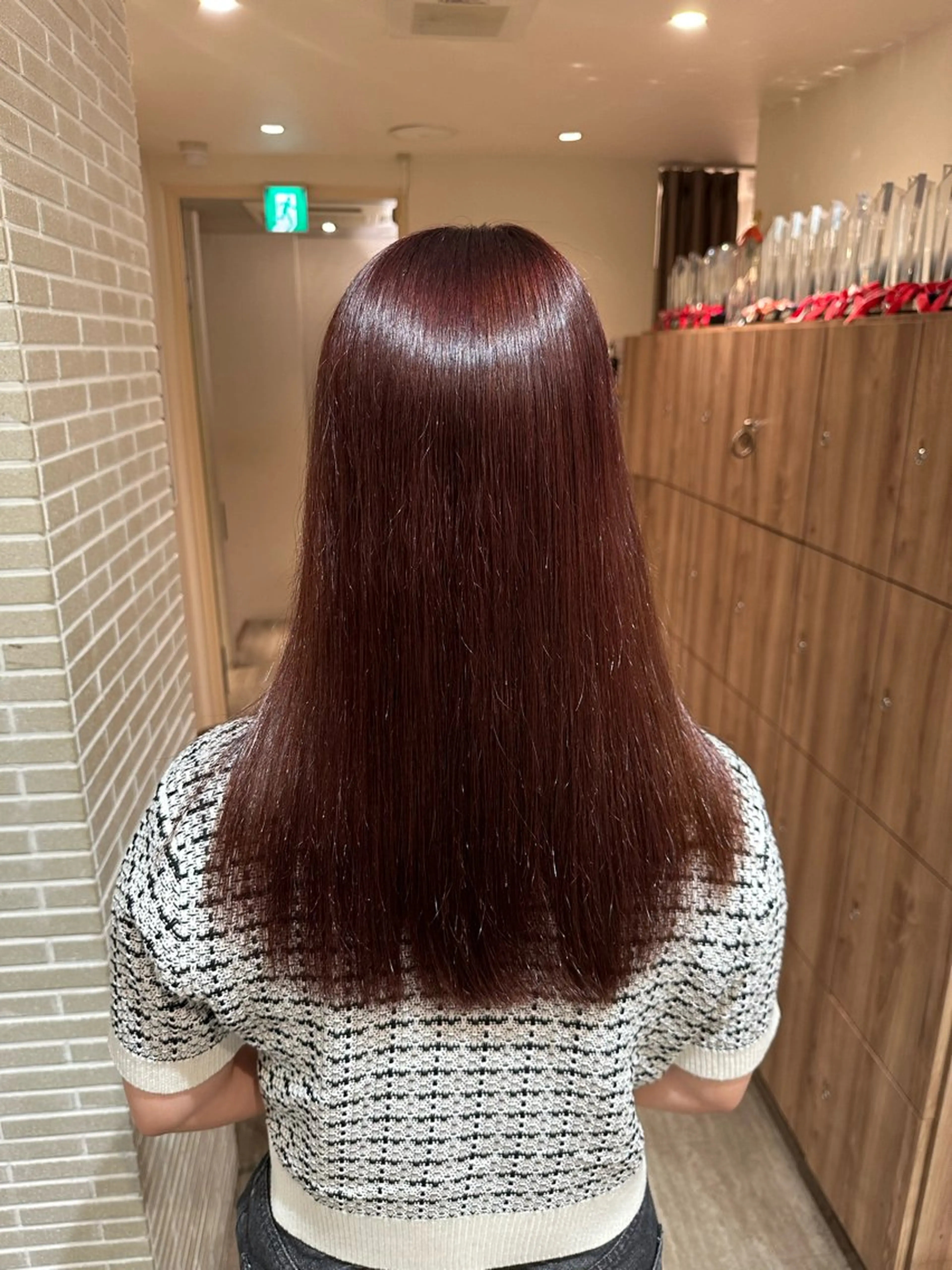 ミディアム カラー カット ヘアカラー トリートメント メンズパーマ/レイヤ ーカット岡田遥希のヘアスタイル