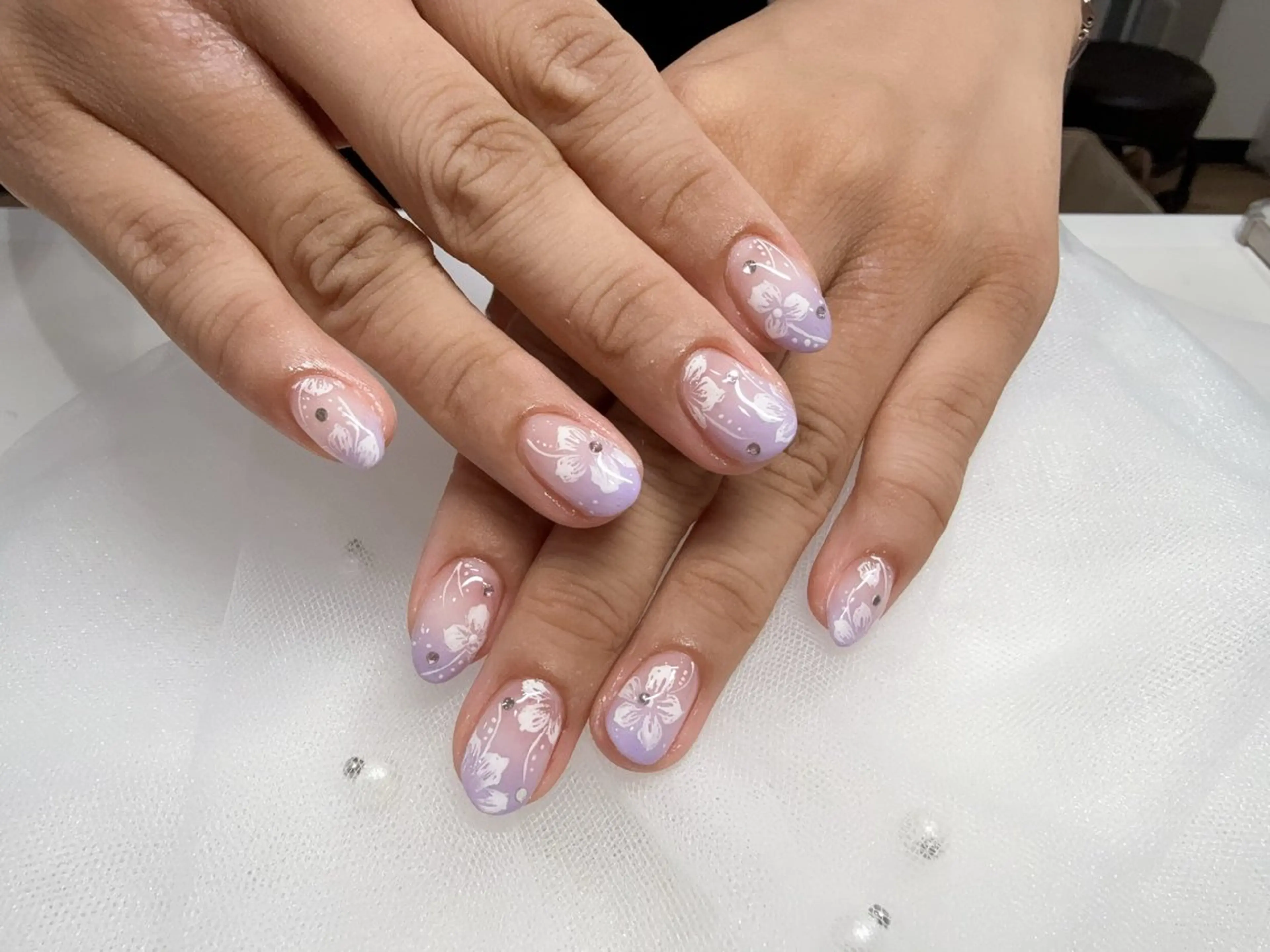 ネイル ハンドネイル Fairyフェアリーネイルサロン所属・シズ セキのネイルデザイン