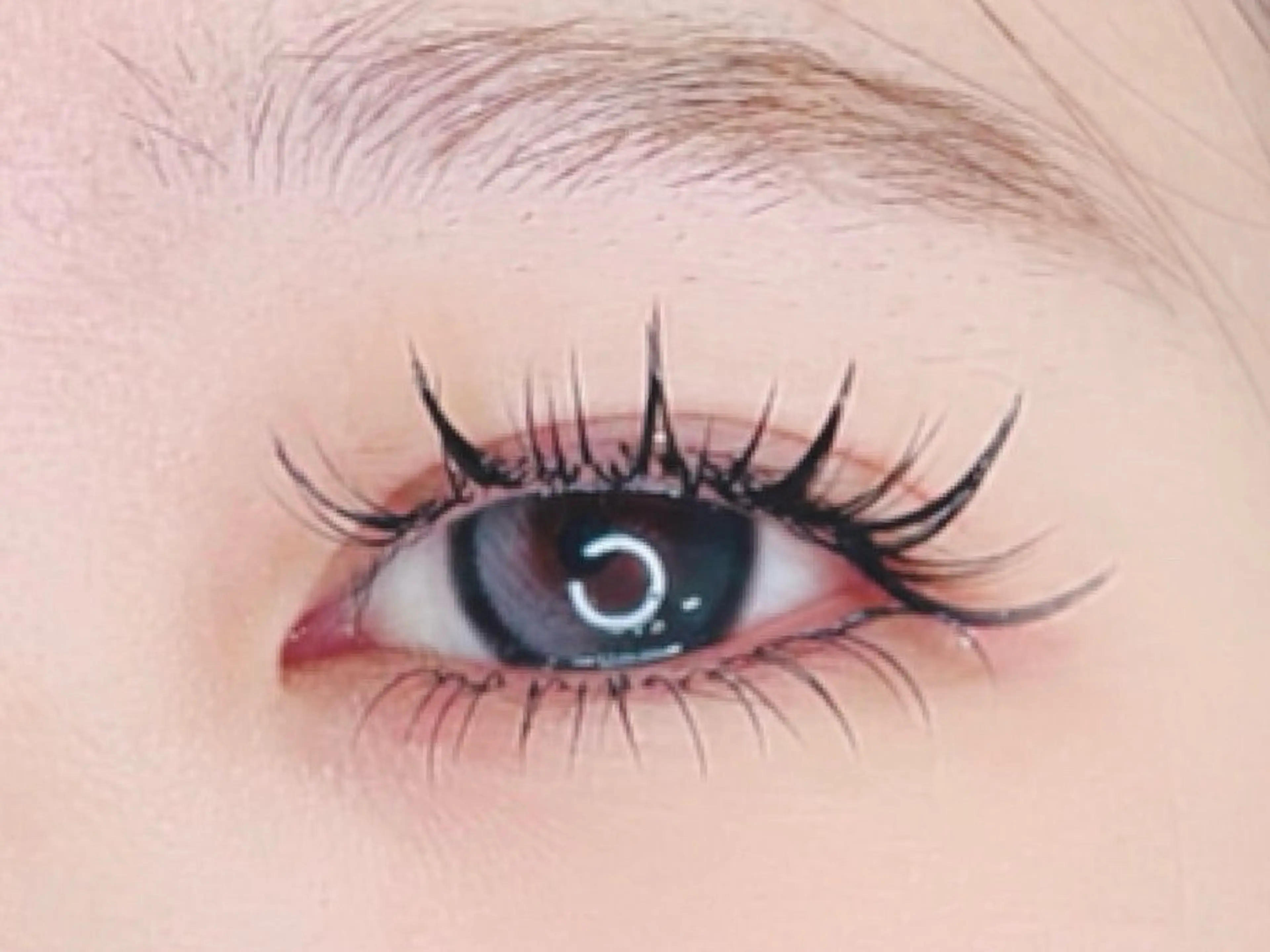 マツエク・マツパ 付け放題 バインドロック 束感まつ毛 フラットラッシュ パリジェンヌラッシュリフト マツエク オーロラ所属・AURORA RINAのマツエク・マツパデザイン