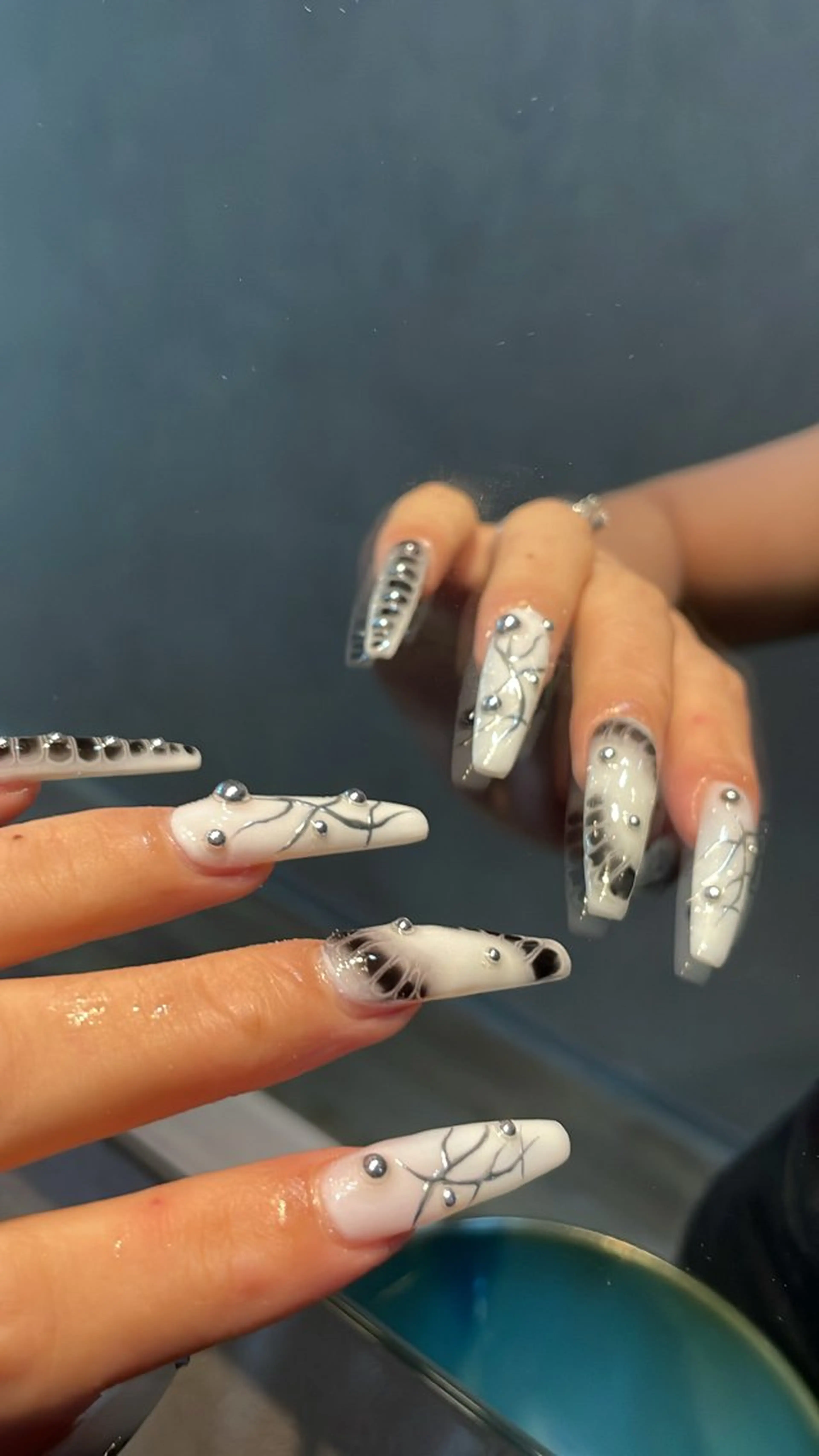 ネイル Atelier Nail所属・Atelier Ayaのネイルデザイン