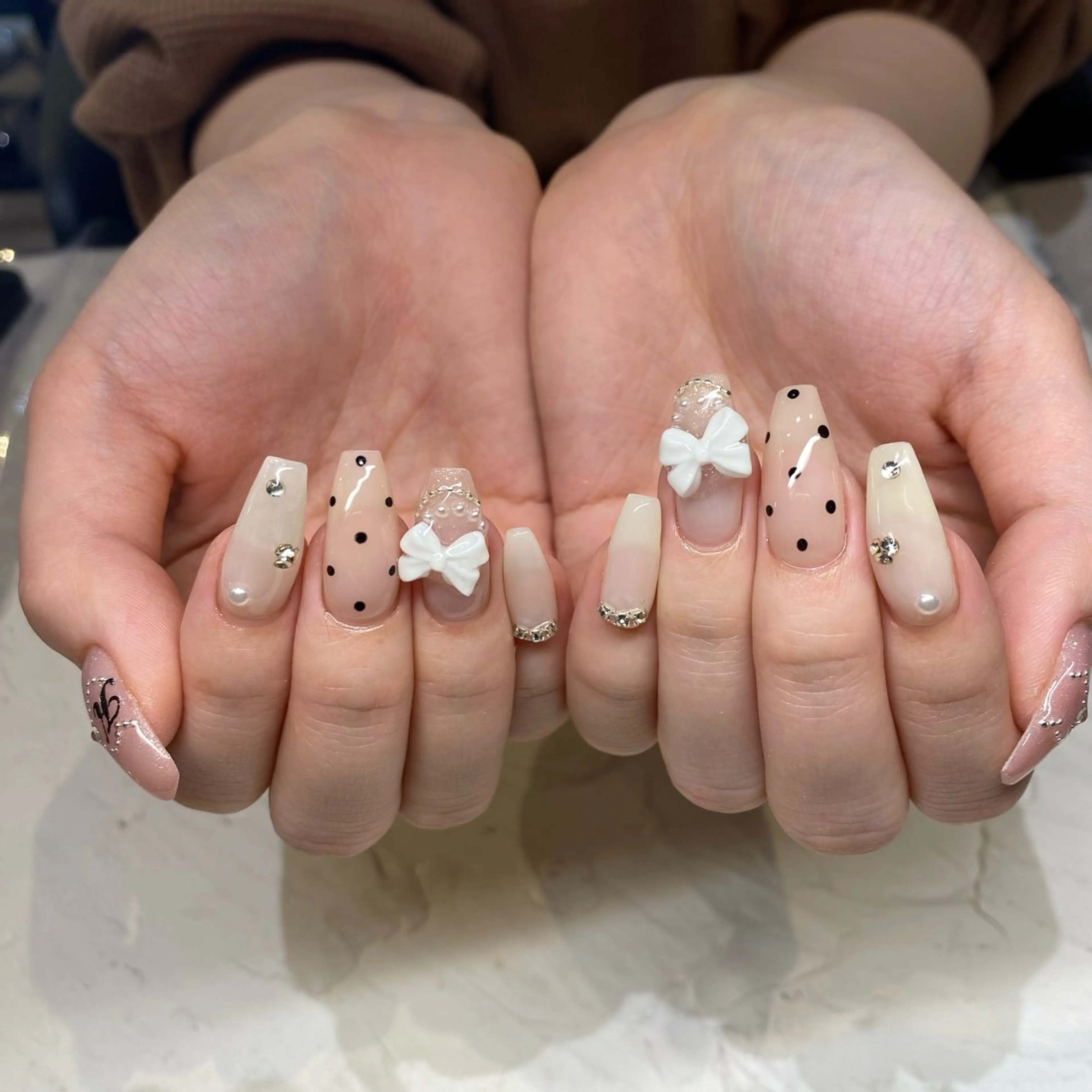 ネイル maimai　W 【放出店】のネイルデザイン