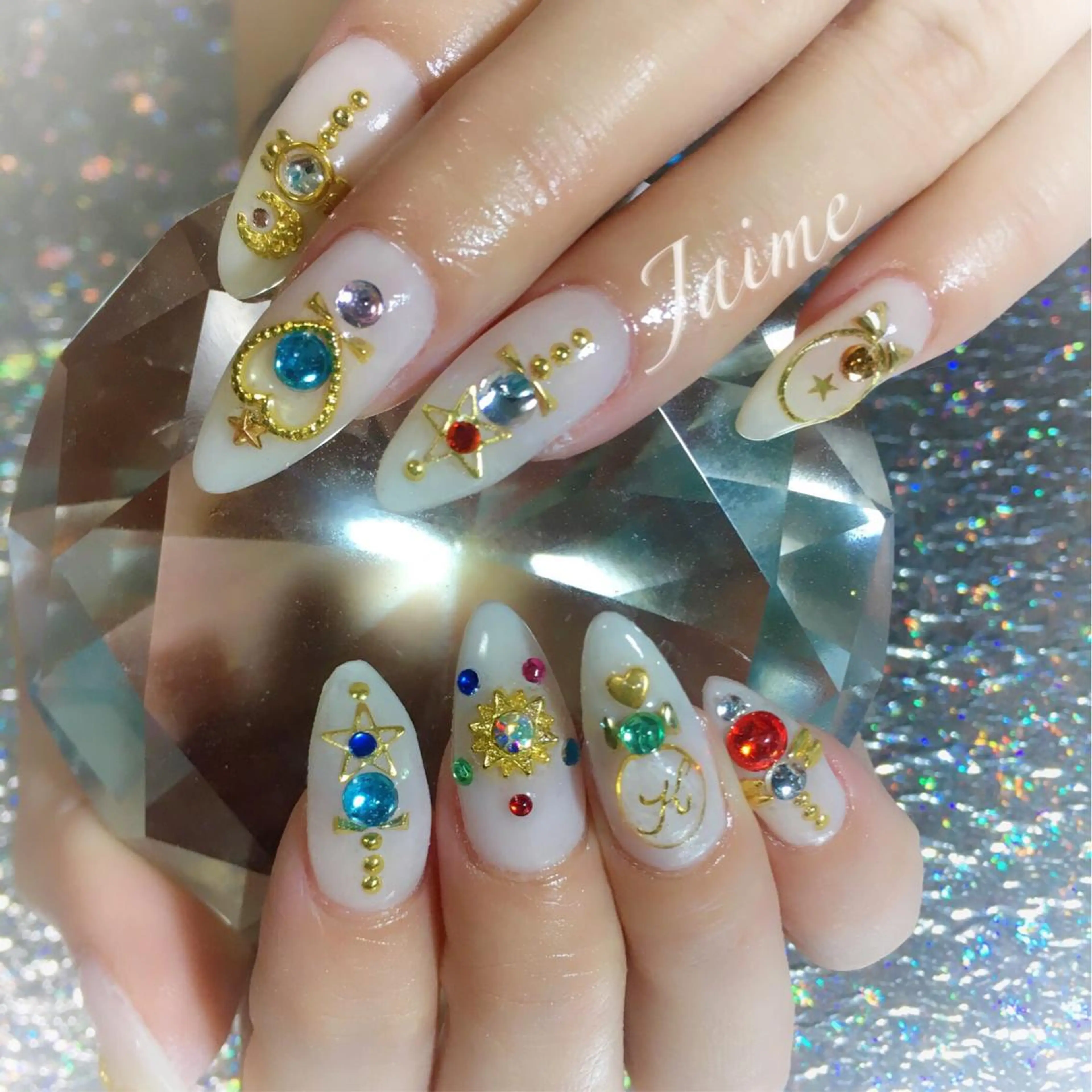 ミディアム ネイル スカルプネイル ハンドネイル Jaime Yuiのネイルデザイン