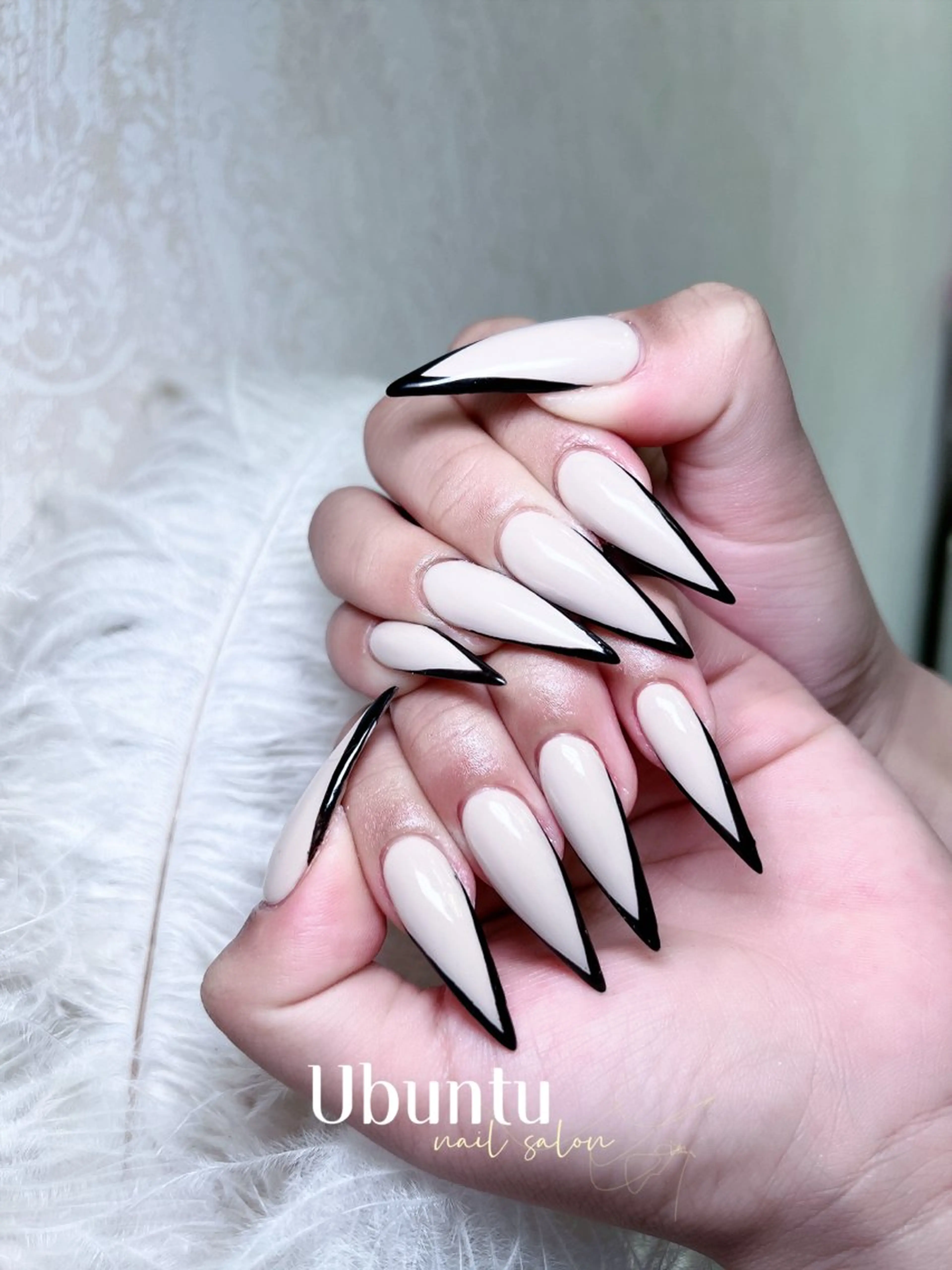 ネイル ハンドネイル Ubuntu🎀 ネイルサロン✨のネイルデザイン