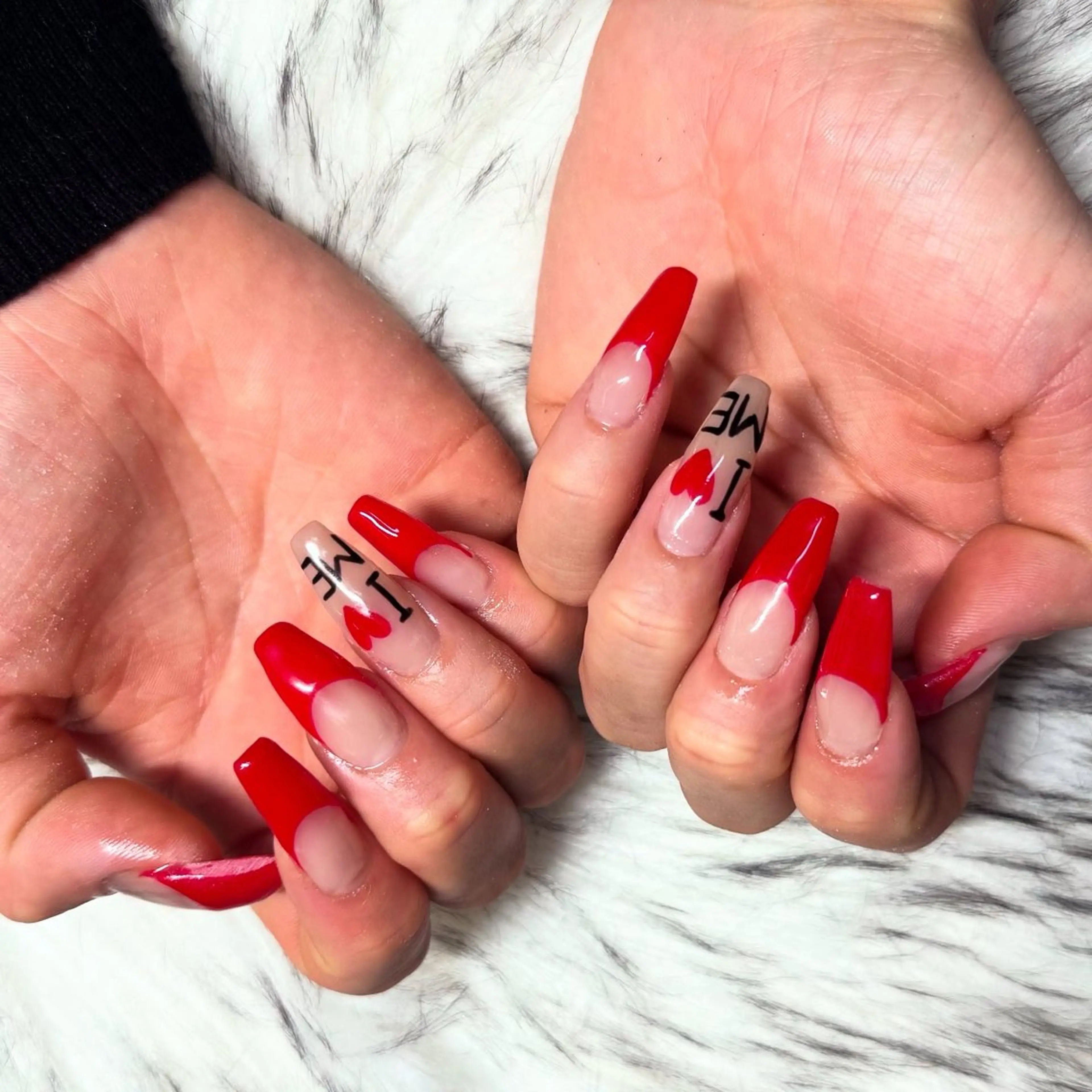 ロング ハンドネイル mao .のネイルデザイン