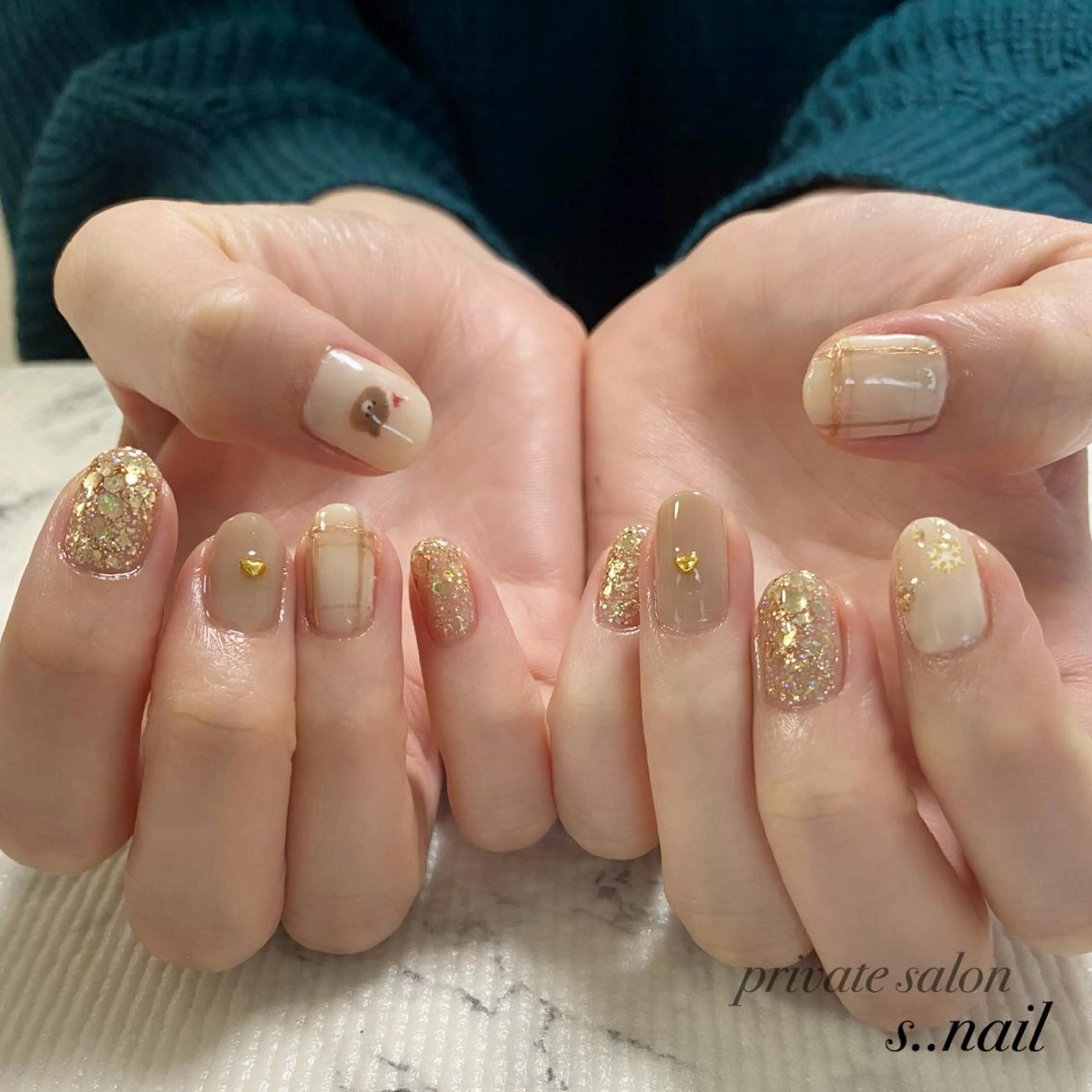 ネイル 冬ネイル クリスマス ハンドネイル フットネイル s..nail / MORITAのネイルデザイン