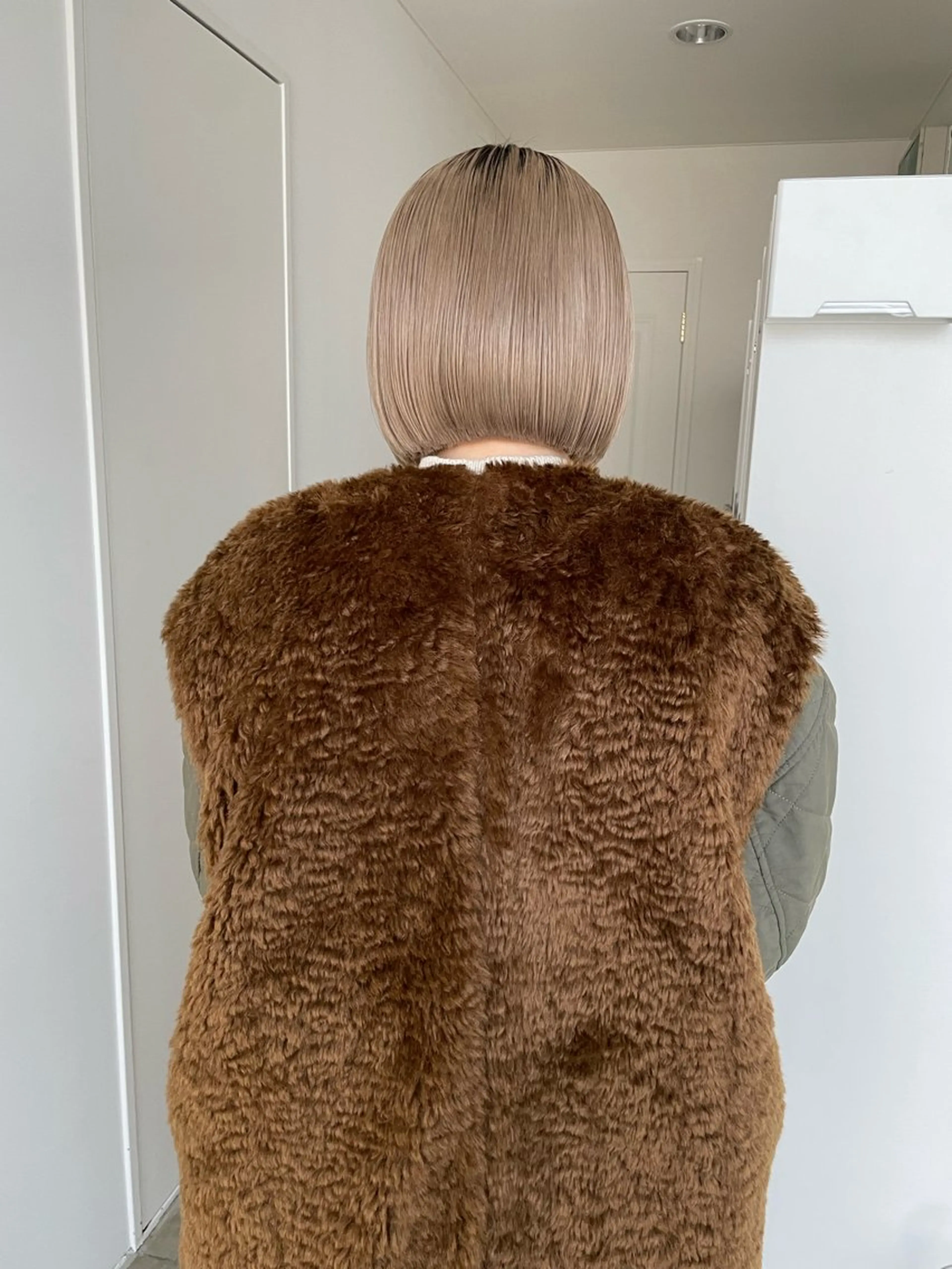 ミディアム AIKA /大阪美容室のヘアスタイル