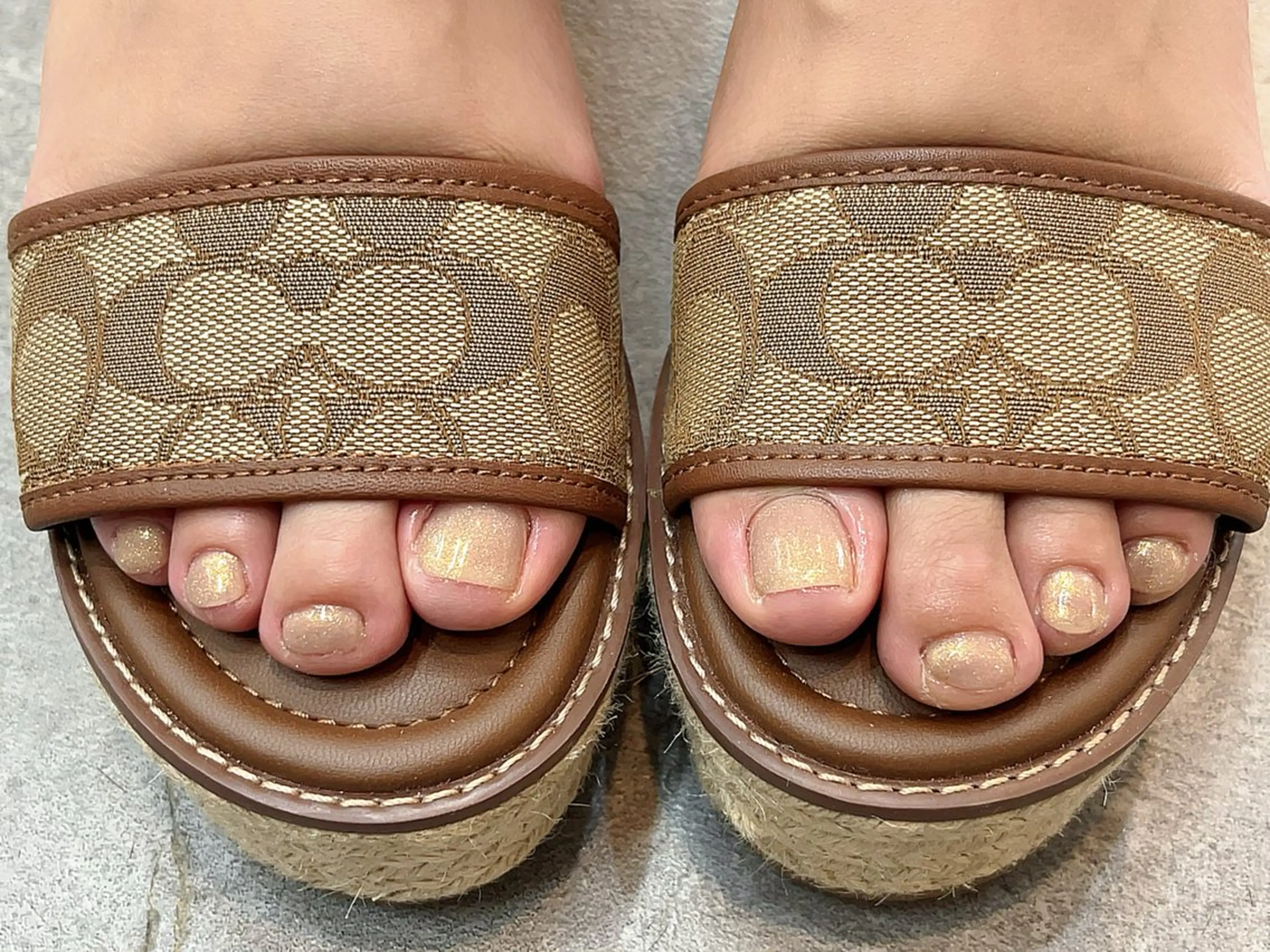 ネイル フットネイル LAZO所属・あおやぎ ゆきこのネイルデザイン