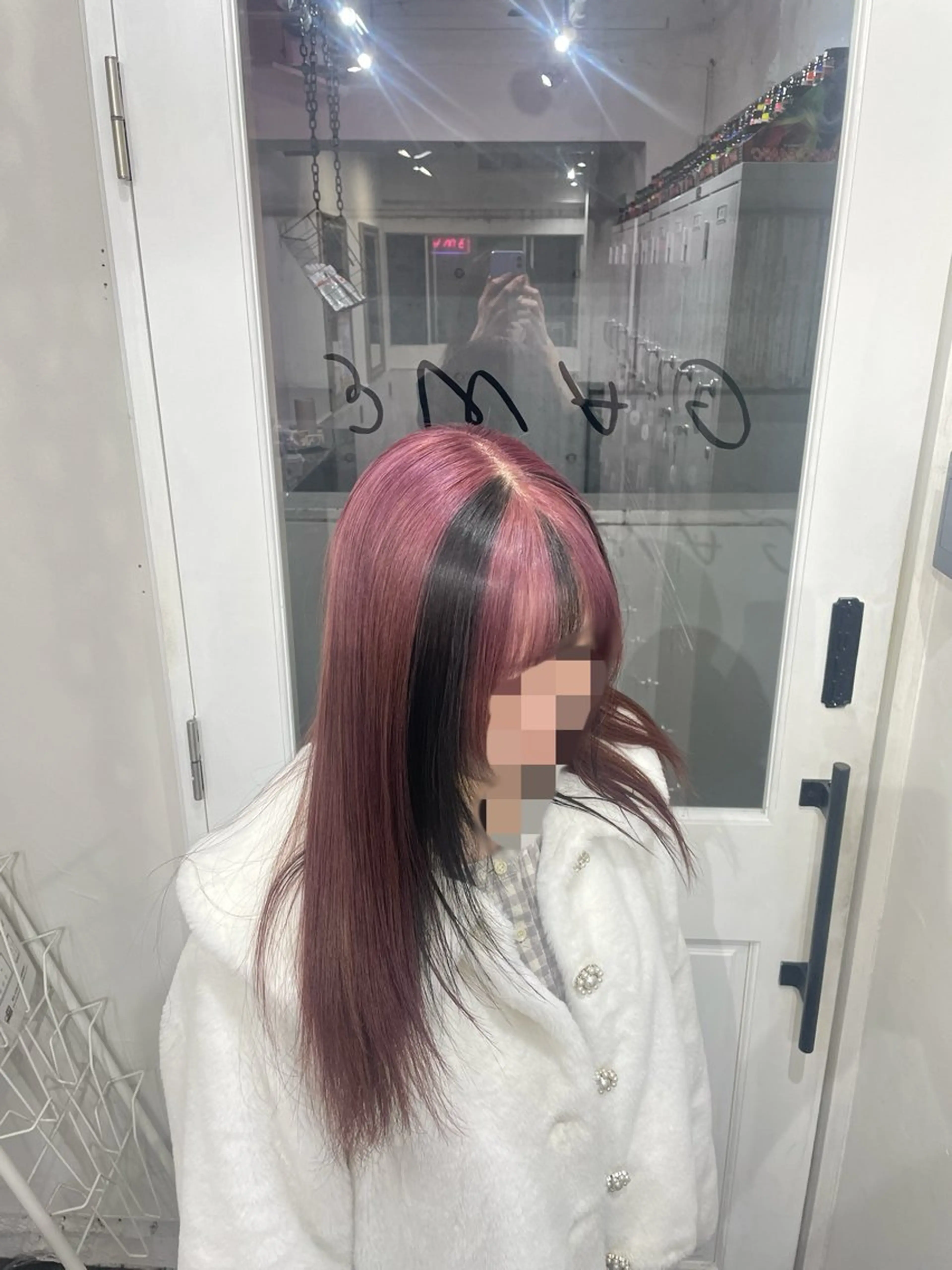 セミロング 抜け感/ワンカラー/ 明大前/桑田のヘアスタイル