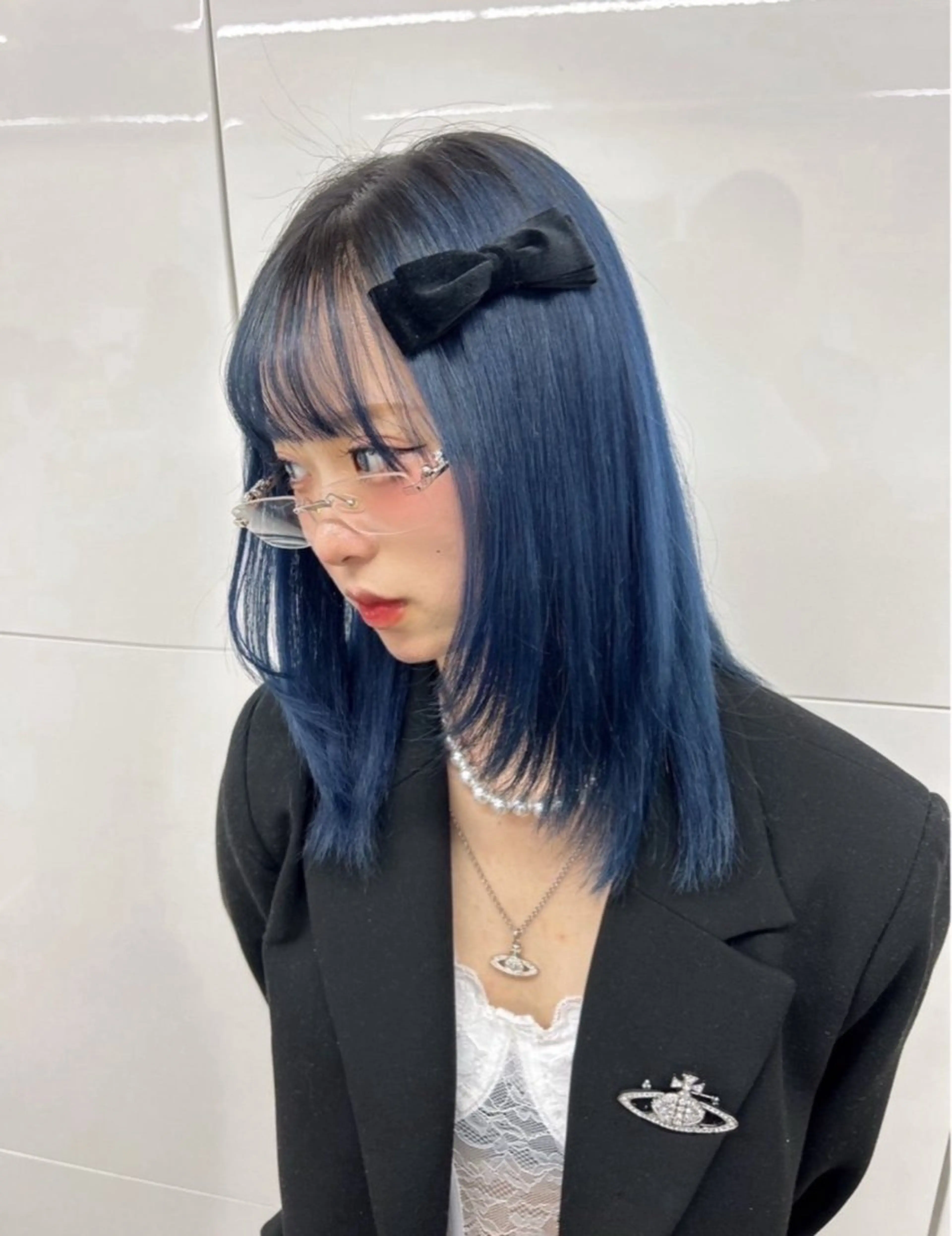 ミディアム AISA viewNAGOYAのヘアスタイル