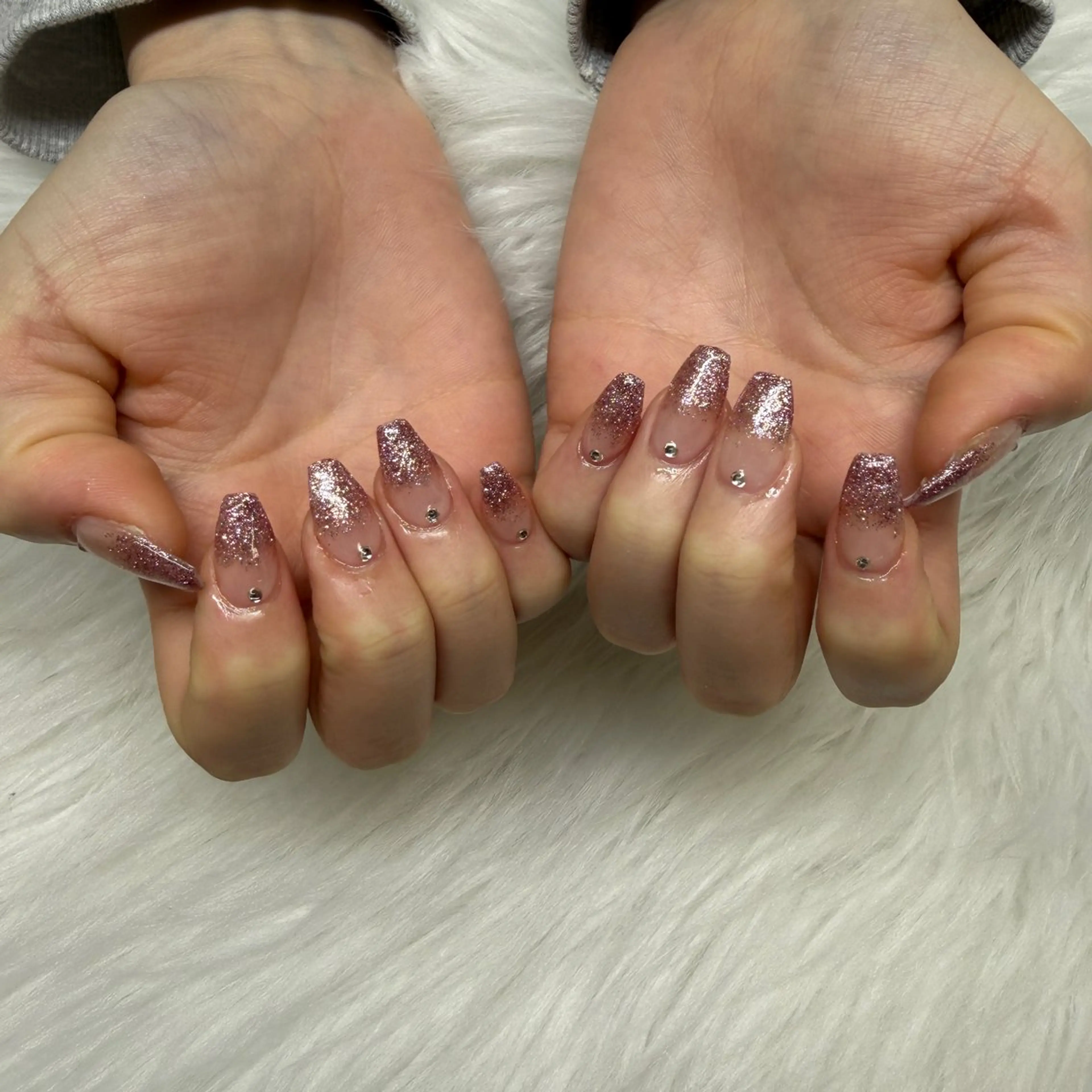 ネイル ハンドネイル Ada立川店🫧宮田 美桜のネイルデザイン