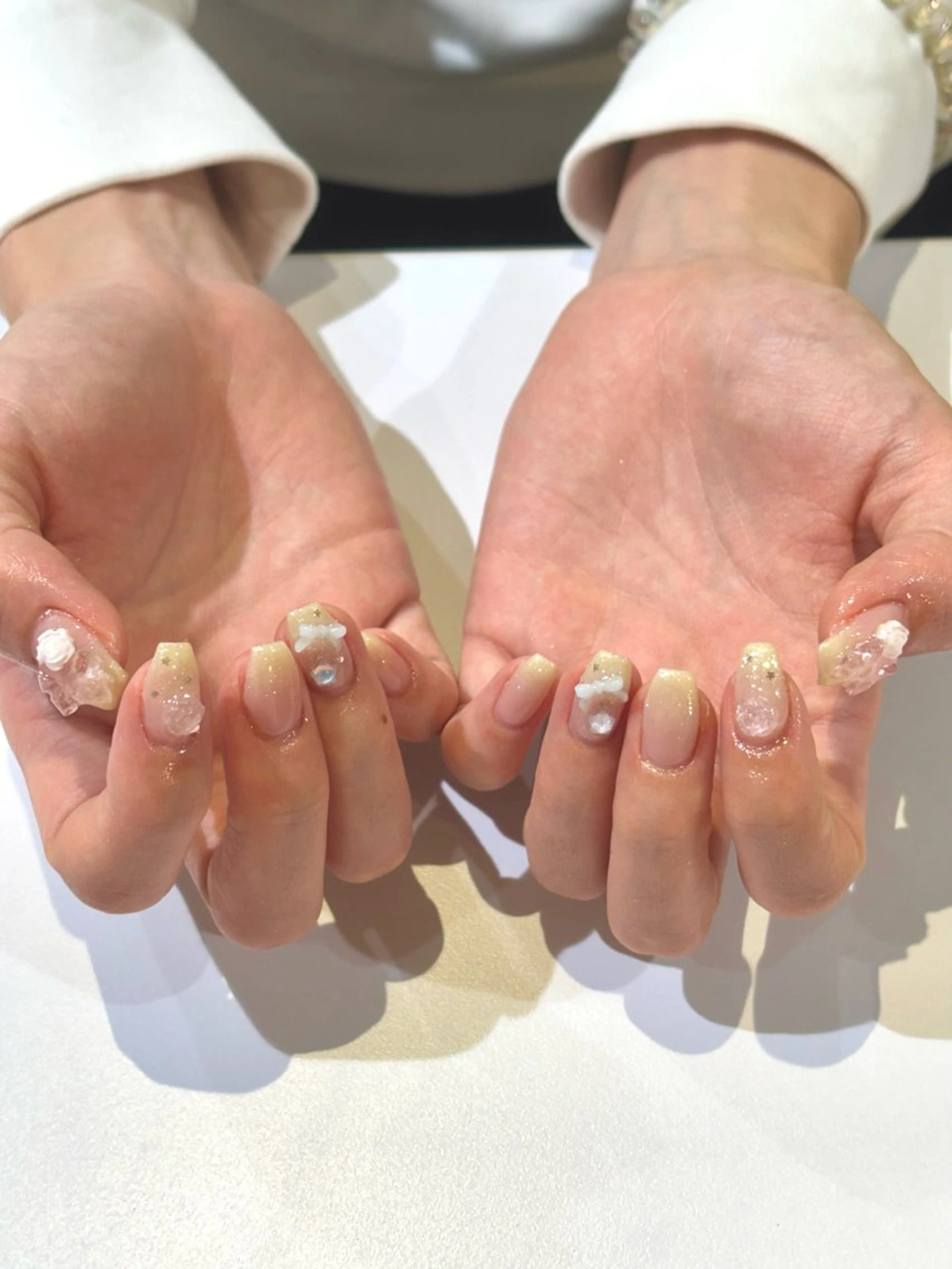 ネイル ハンドネイル REINA .のネイルデザイン