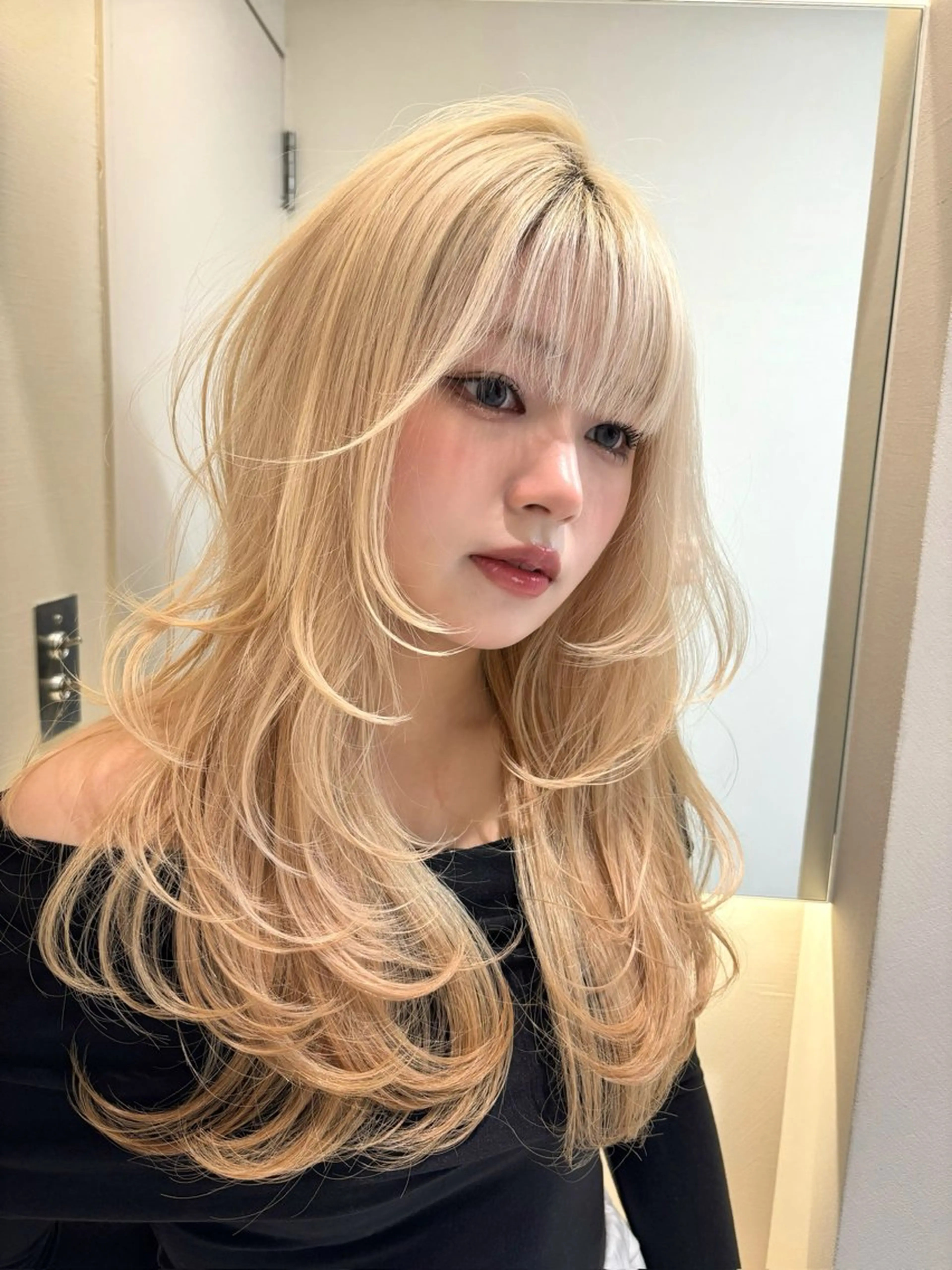 ロング ヘアカラー トリートメント MOMOHA/ 🍑レイヤーカットのヘアスタイル