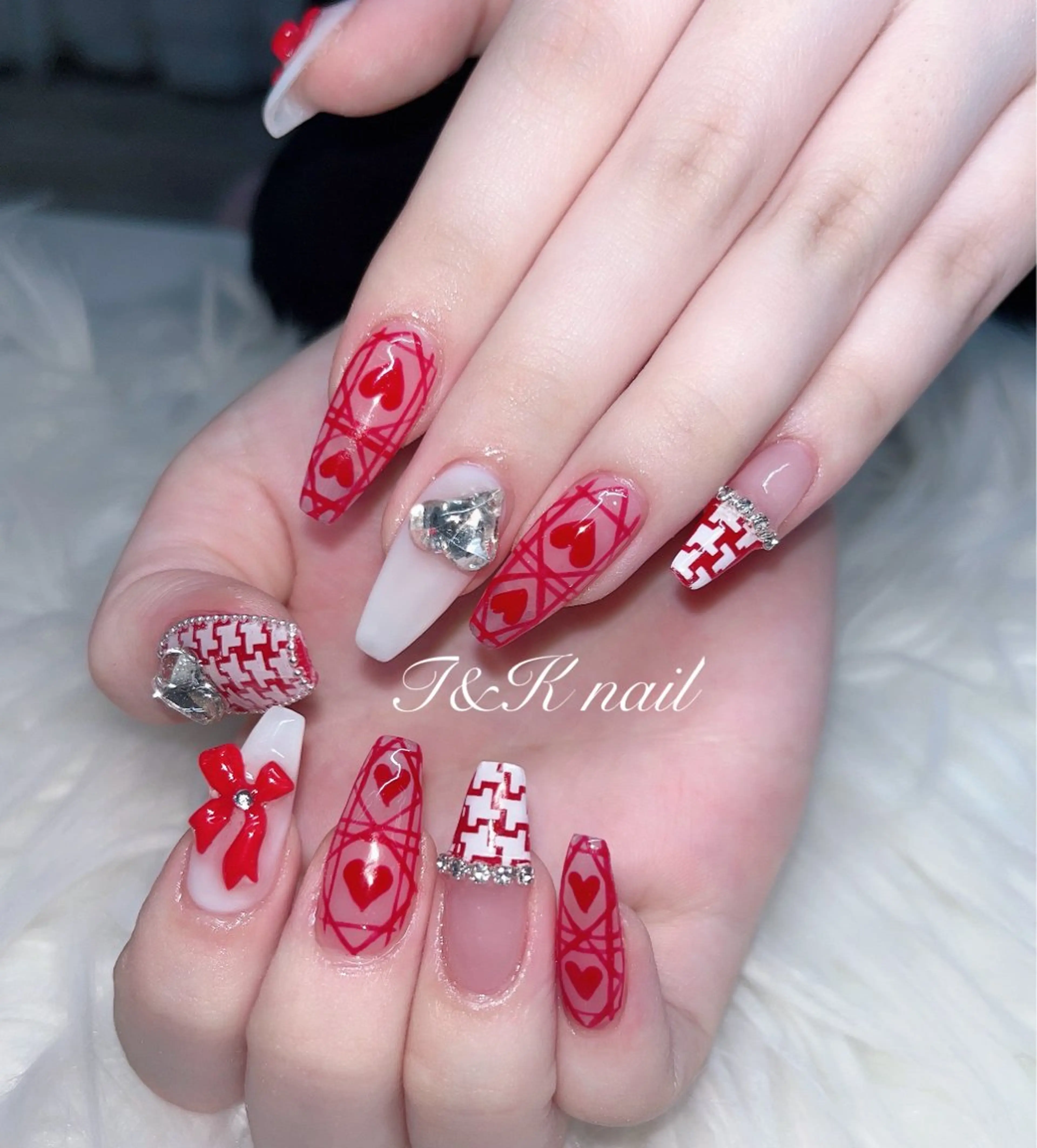 ネイル ハンドネイル ༺༒T&K nail ༒༻のネイルデザイン