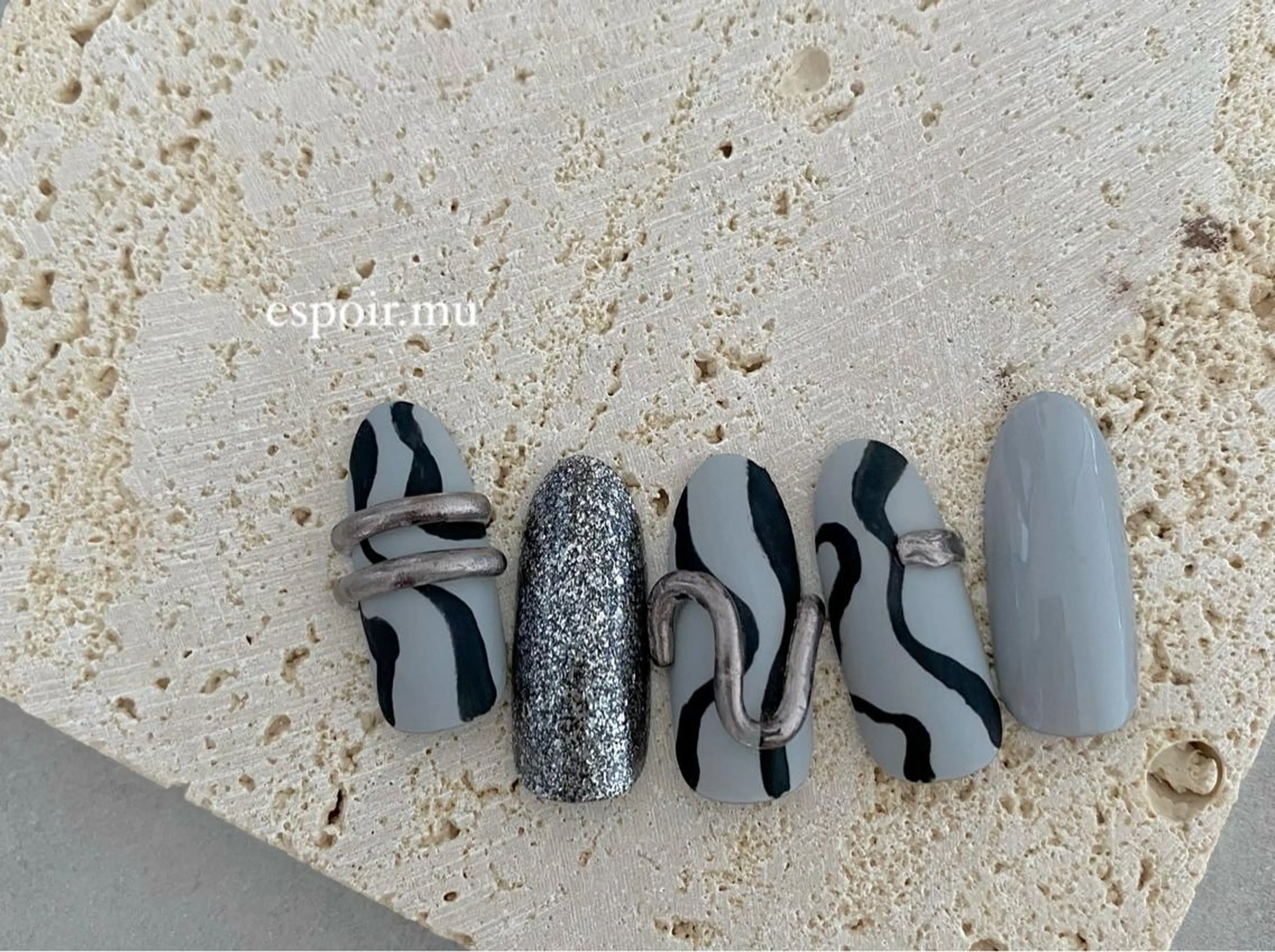 ネイル espoir. muのネイルデザイン