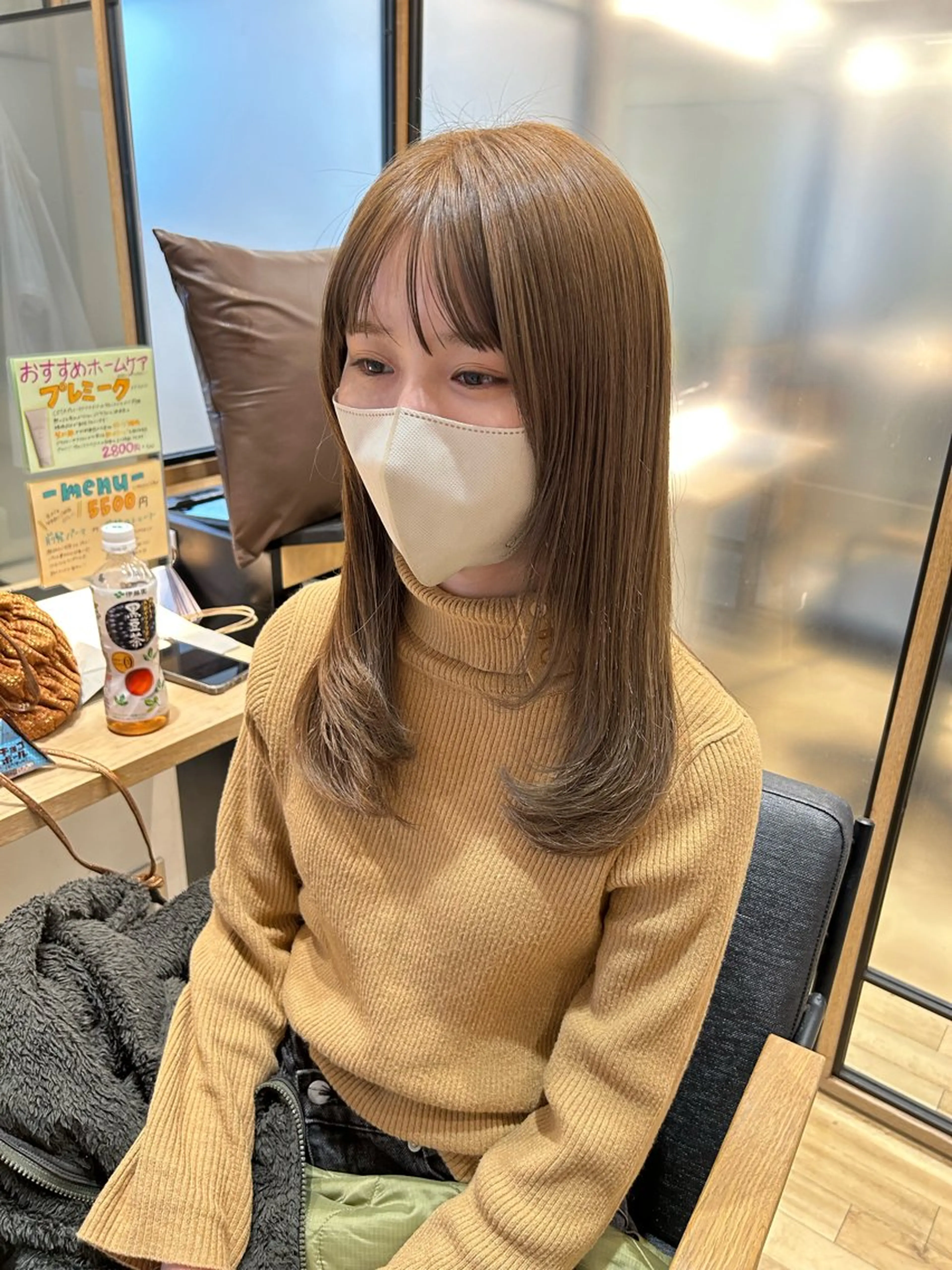 セミロング カット ヘアカラー ゆうき あすかのヘアスタイル