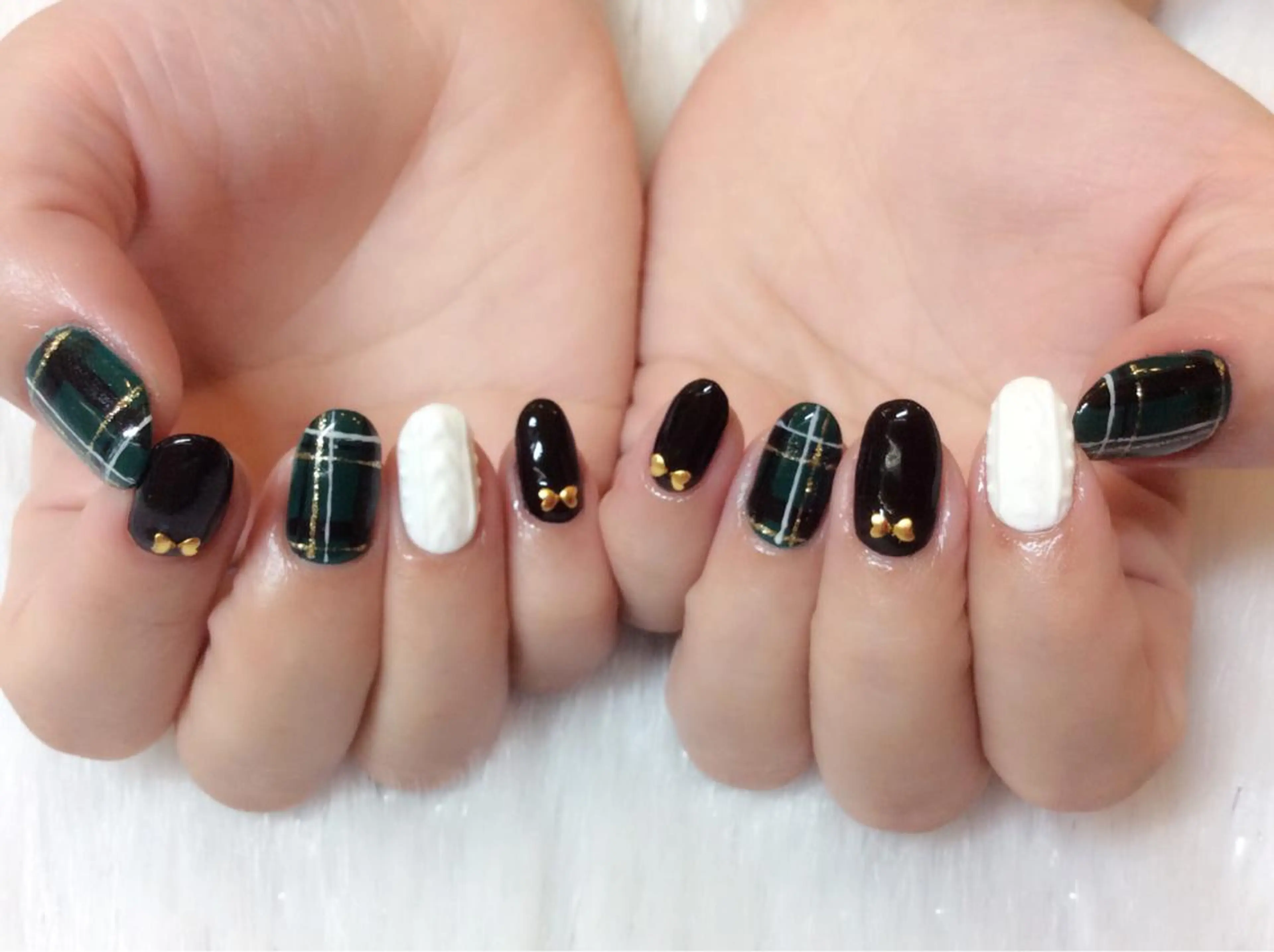 ネイル ハンドネイル ネイルサロン ミューオのネイルデザイン