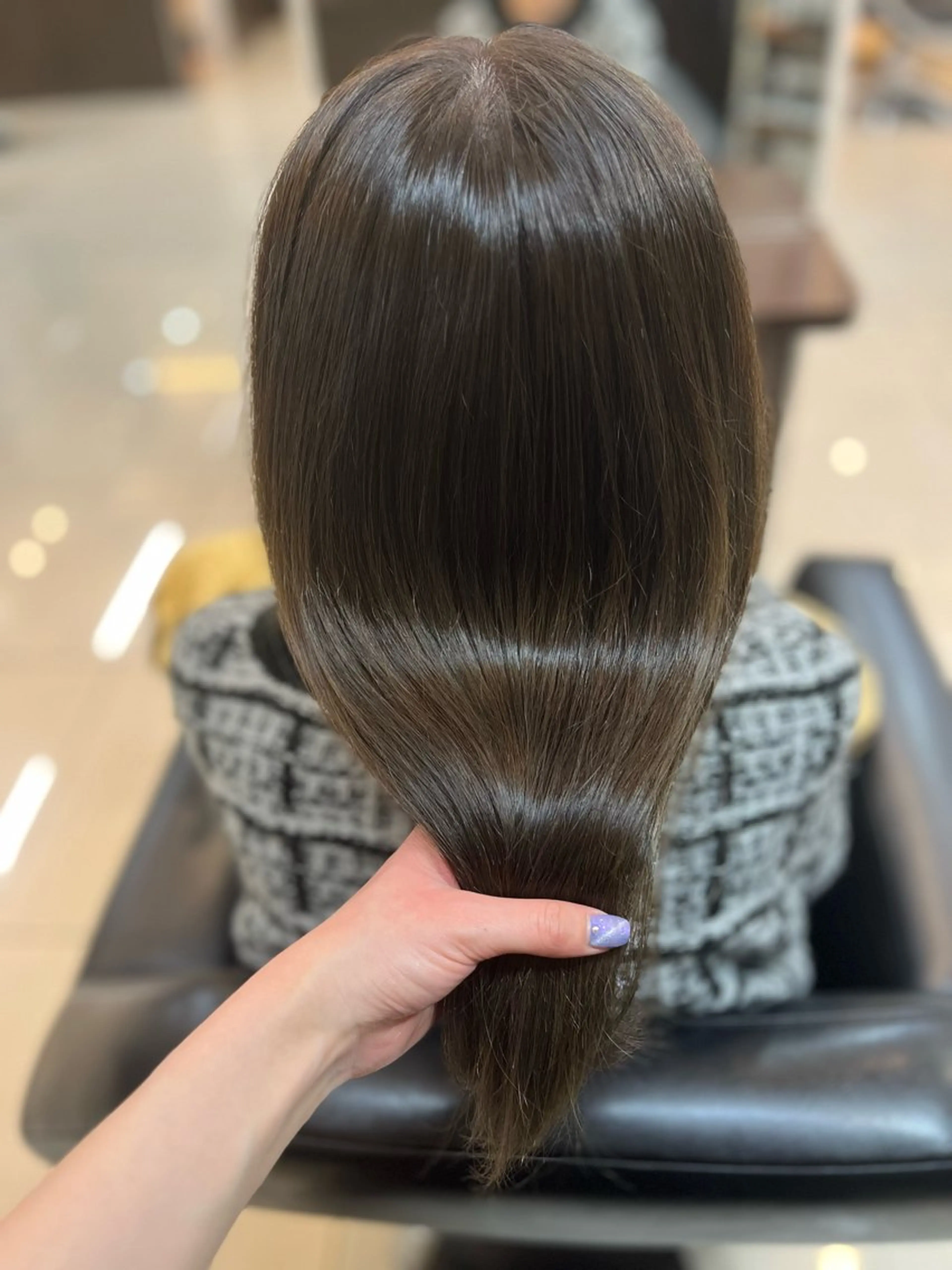 ミディアム カラー アッシュ アッシュブラウン ブラウンカラー トリートメント ヘアカラー STREAM HAIR所属・🍒 SANA🍒のヘアスタイル