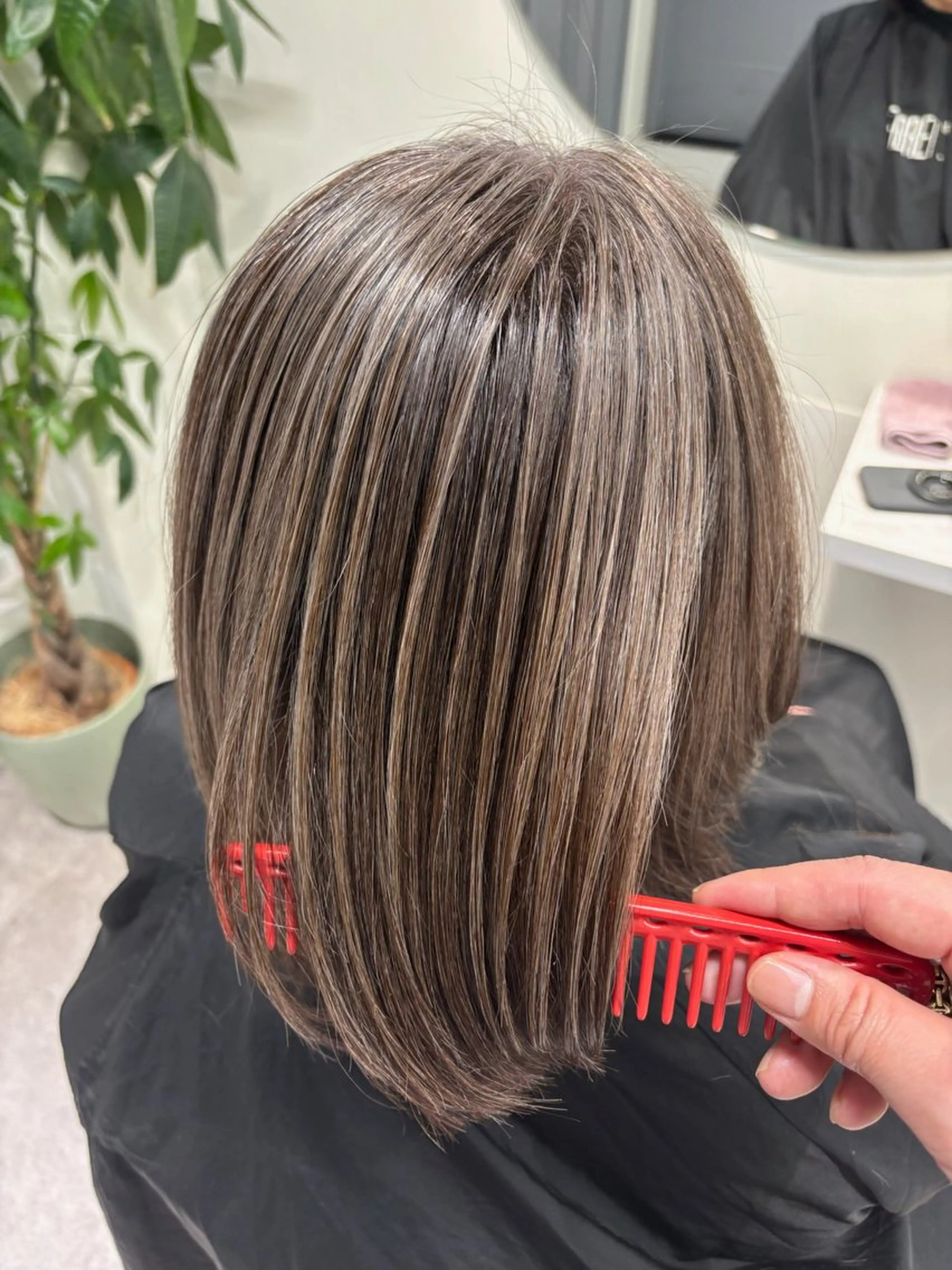 ショート ハイライト トリートメント GBG高崎店所属・白髪ぼかし専門/冨澤 優のヘアスタイル